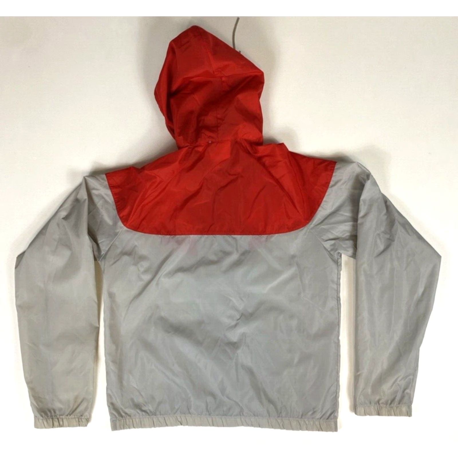 Nike VINTAGE Nike Windbreaker Jacket Hooded Nylon Sz M Gray Red 80s 90s Mens Lightweight Regular Zip Pockets Running Jogging Walking Size US M / EU 48-50 / 2 - 4 Thumbnail