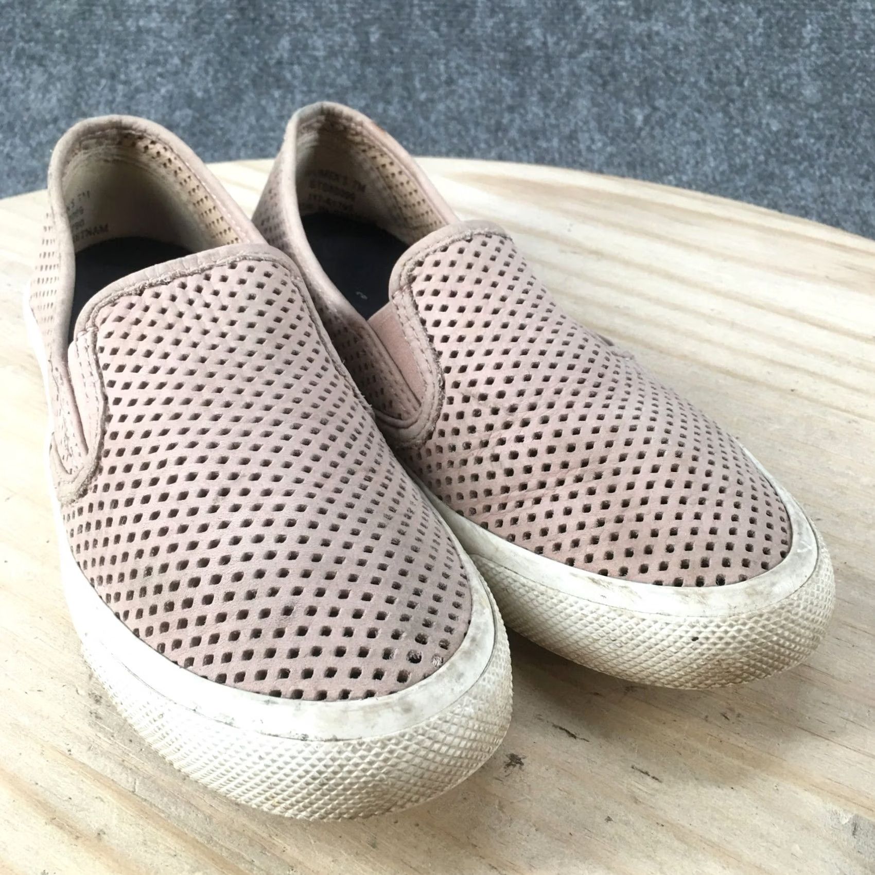 Sperry SPERRY Top Sider Shoes Womens 7 M Seaside Perf Slip On Sneakers Beige Comfort Walking Casual Size M / US 6-8 / IT 42-44 - 3 Thumbnail