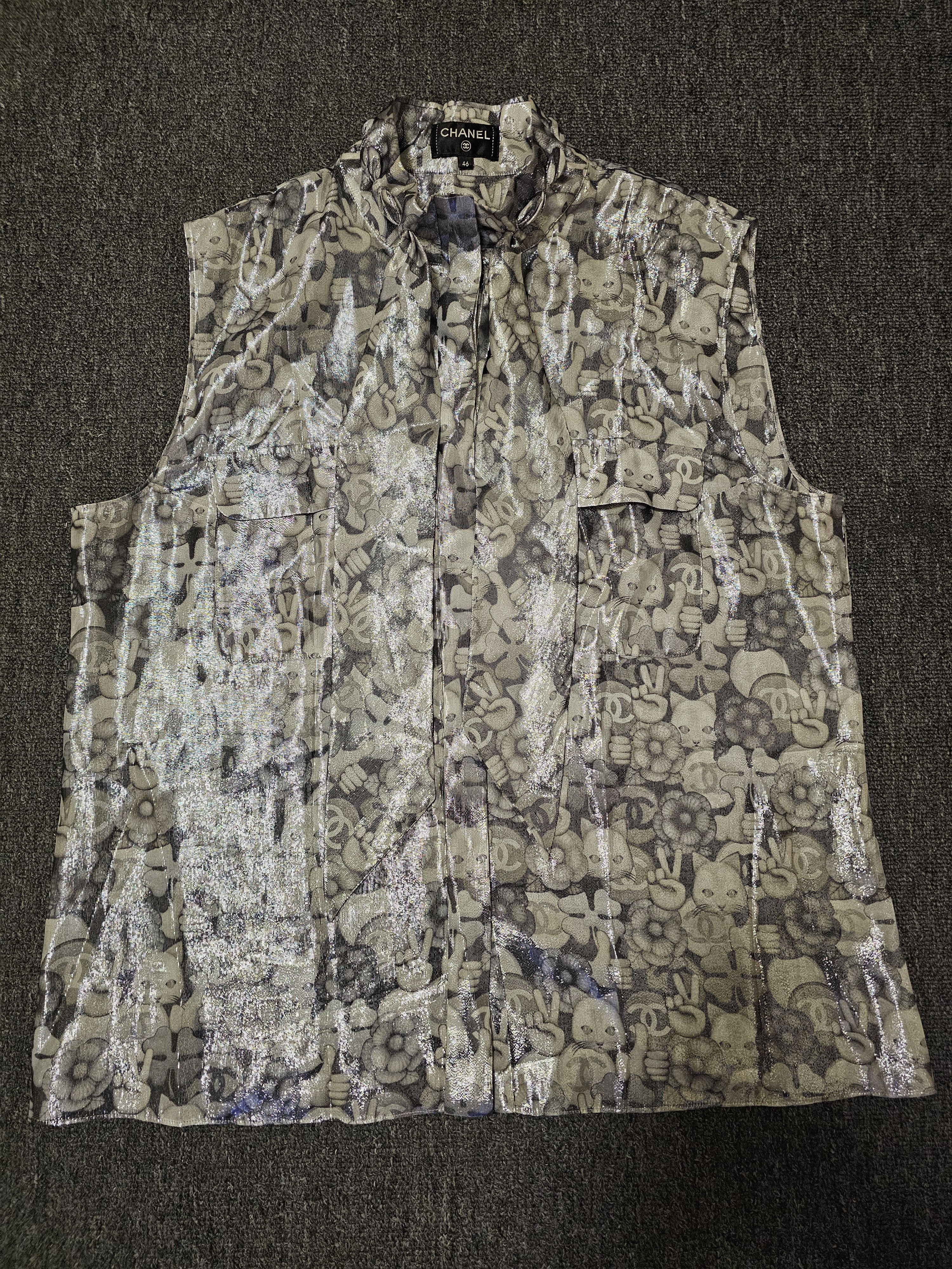 Chanel Chanel women's silks tank tops t shirts size 46 like new Size XL / US 12-14 / IT 48-50 - 1 Thumbnail