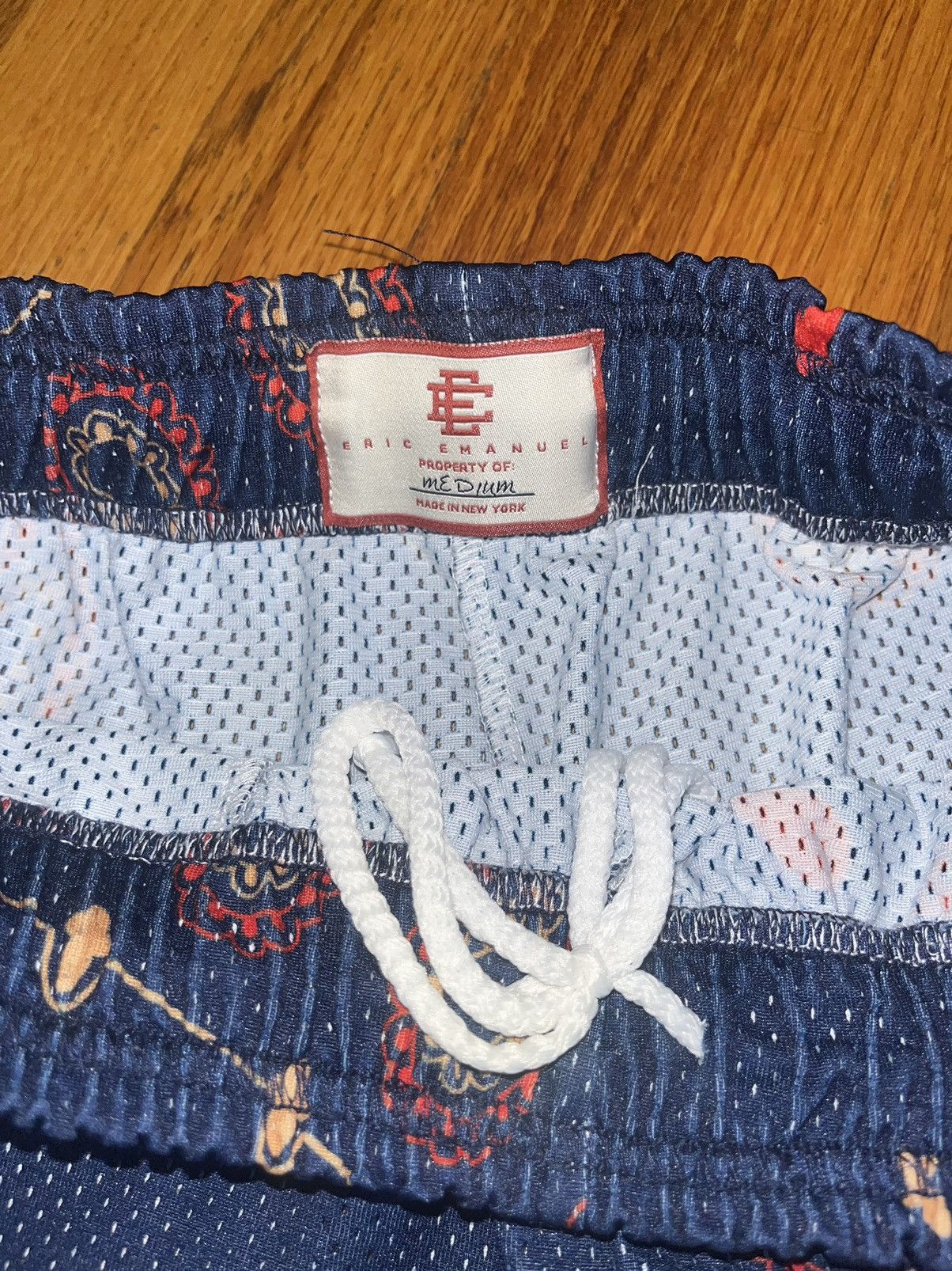 Eric Emanuel SIZE M ERIC EMANUEL PAISLEY SHORTS Size US 32 / EU 48 - 3 Thumbnail