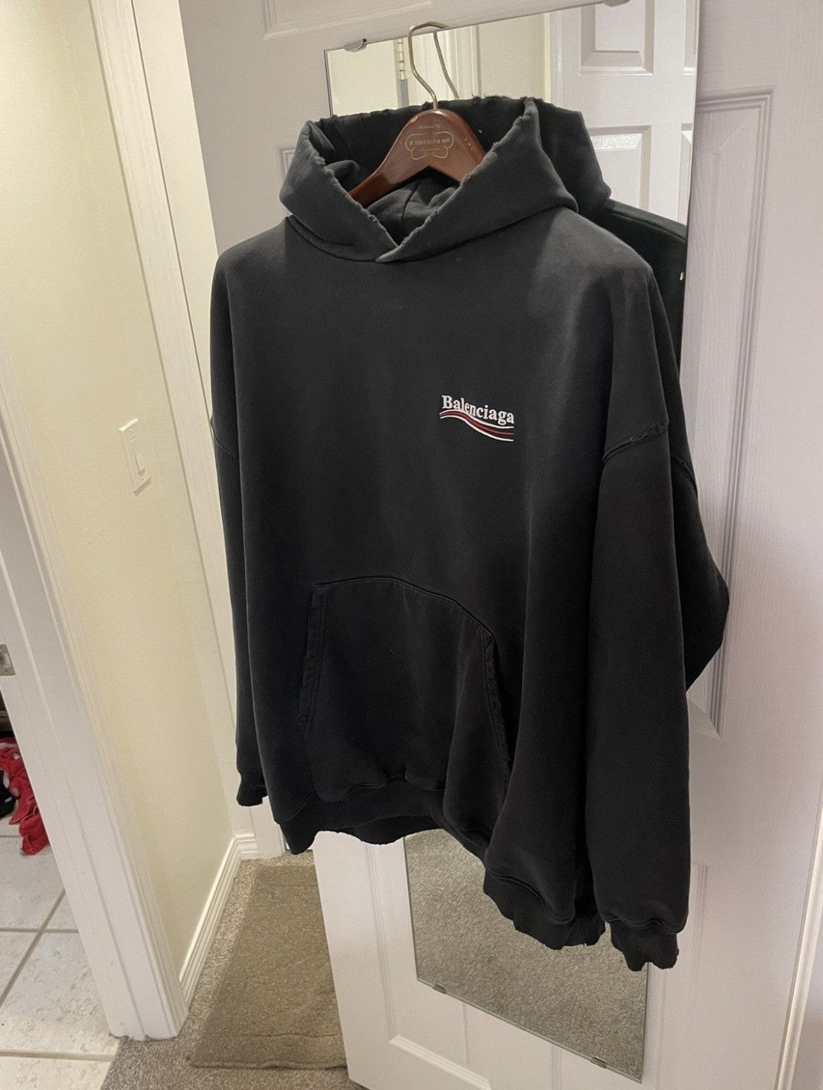 Balenciaga Balenciaga distressed campaign hoodie Size US XS / EU 42 / 0 - 2 Thumbnail