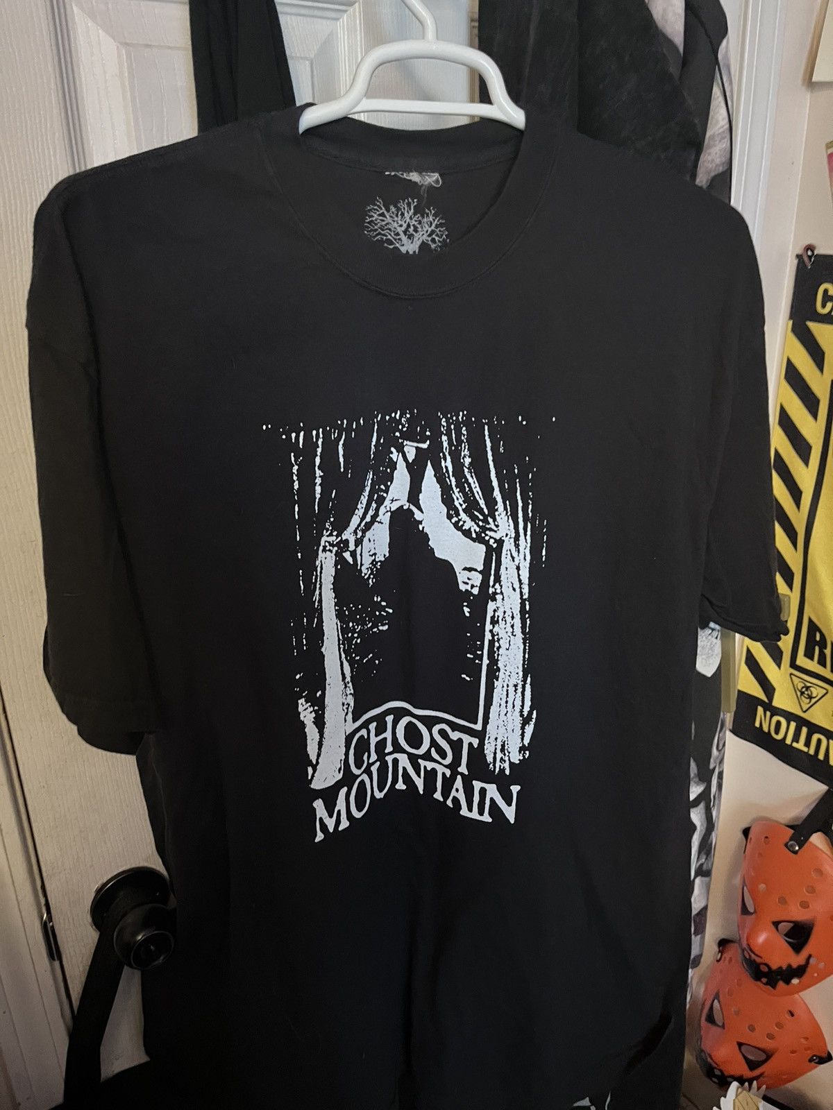 Haunted Mound Ghost Mountain 2X shirt Size US XXL / EU 58 / 5 - 1 Thumbnail