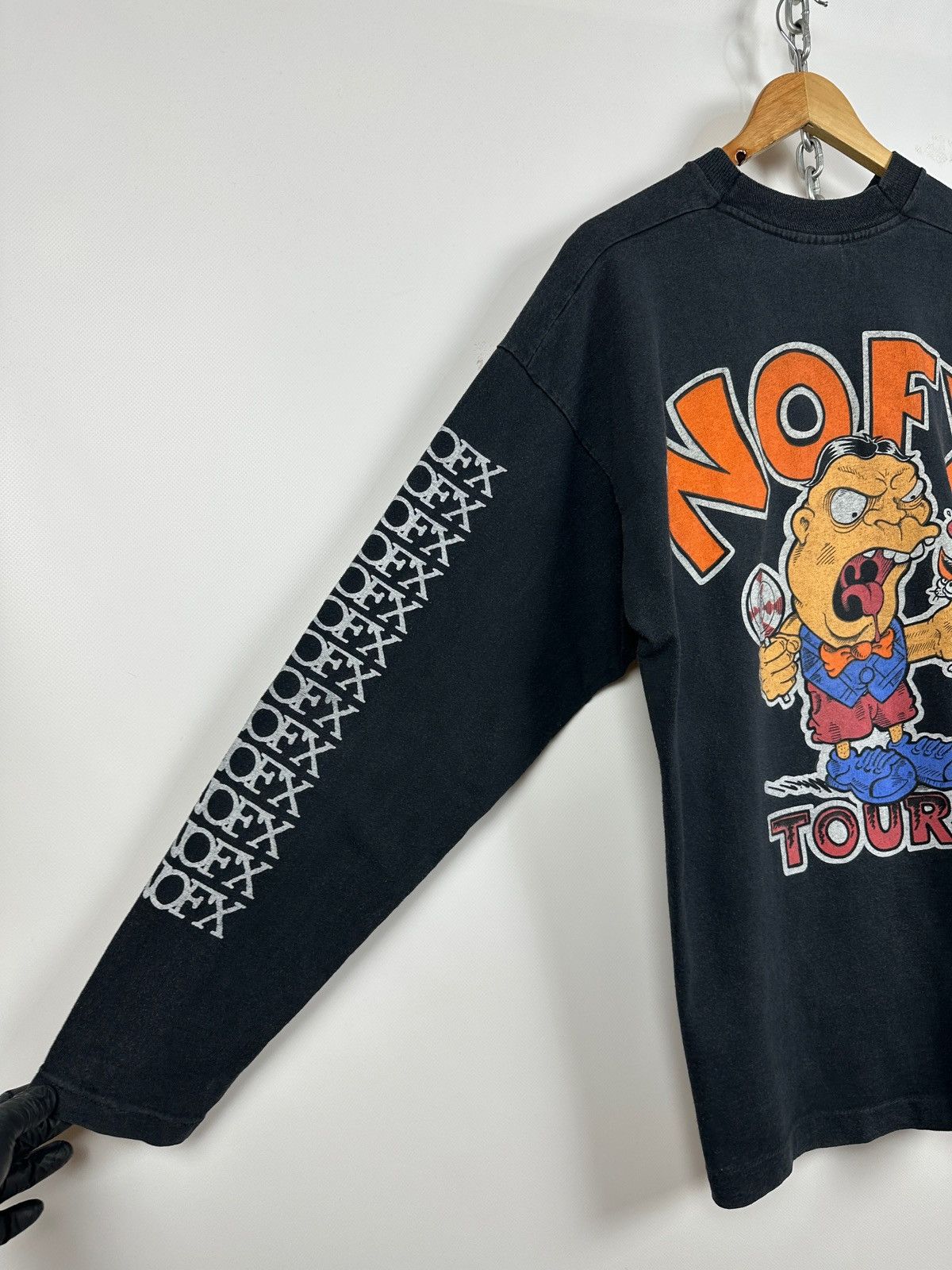 Band Tees 1995 Vintage NOFX Tour Punk Rock Long Sleeve T-Shirt Size US XL / EU 56 / 4 - 9 Thumbnail