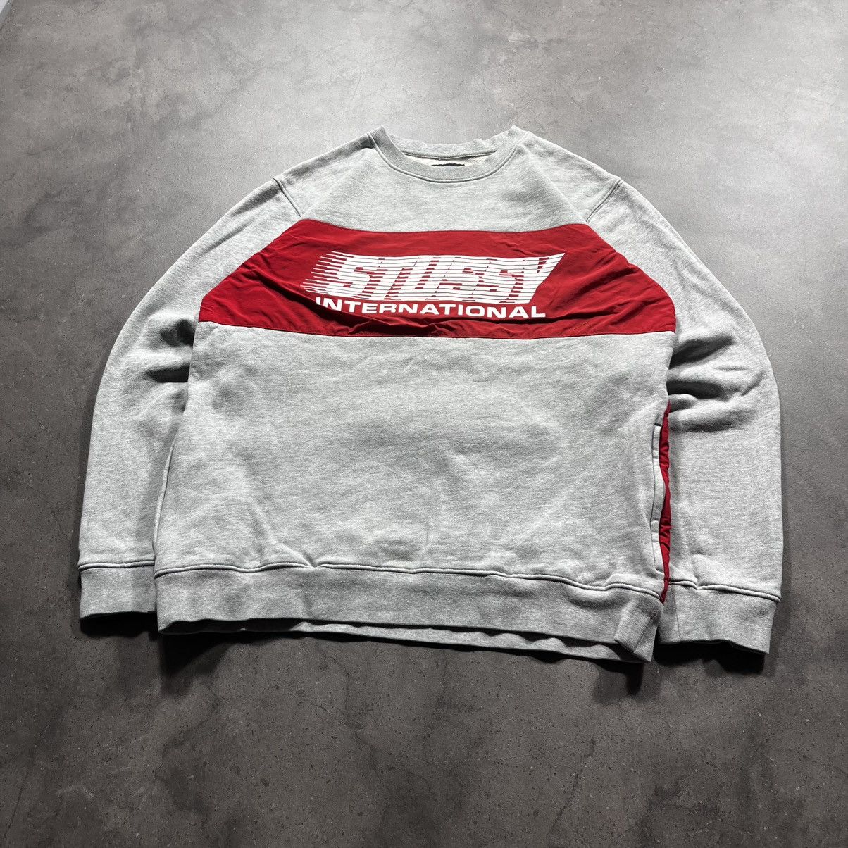 Stussy Vintage 00s Stussy International BigLogo Crewneck Sweatshirt Size US L / EU 52-54 / 3 - 1 Thumbnail