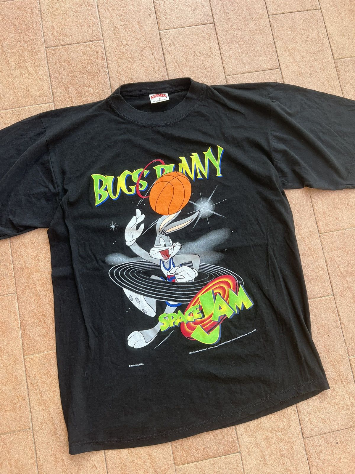 Nutmeg × Vintage × Warner Bros 1996 Vintage Bugs Bunny Space Jam Nutmeg T-Shirt Size US L / EU 52-54 / 3 - 2 Thumbnail