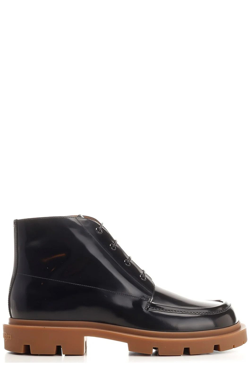 image of Maison Margiela O1W1Db11223 Lace-Up Boots In Black, Men's