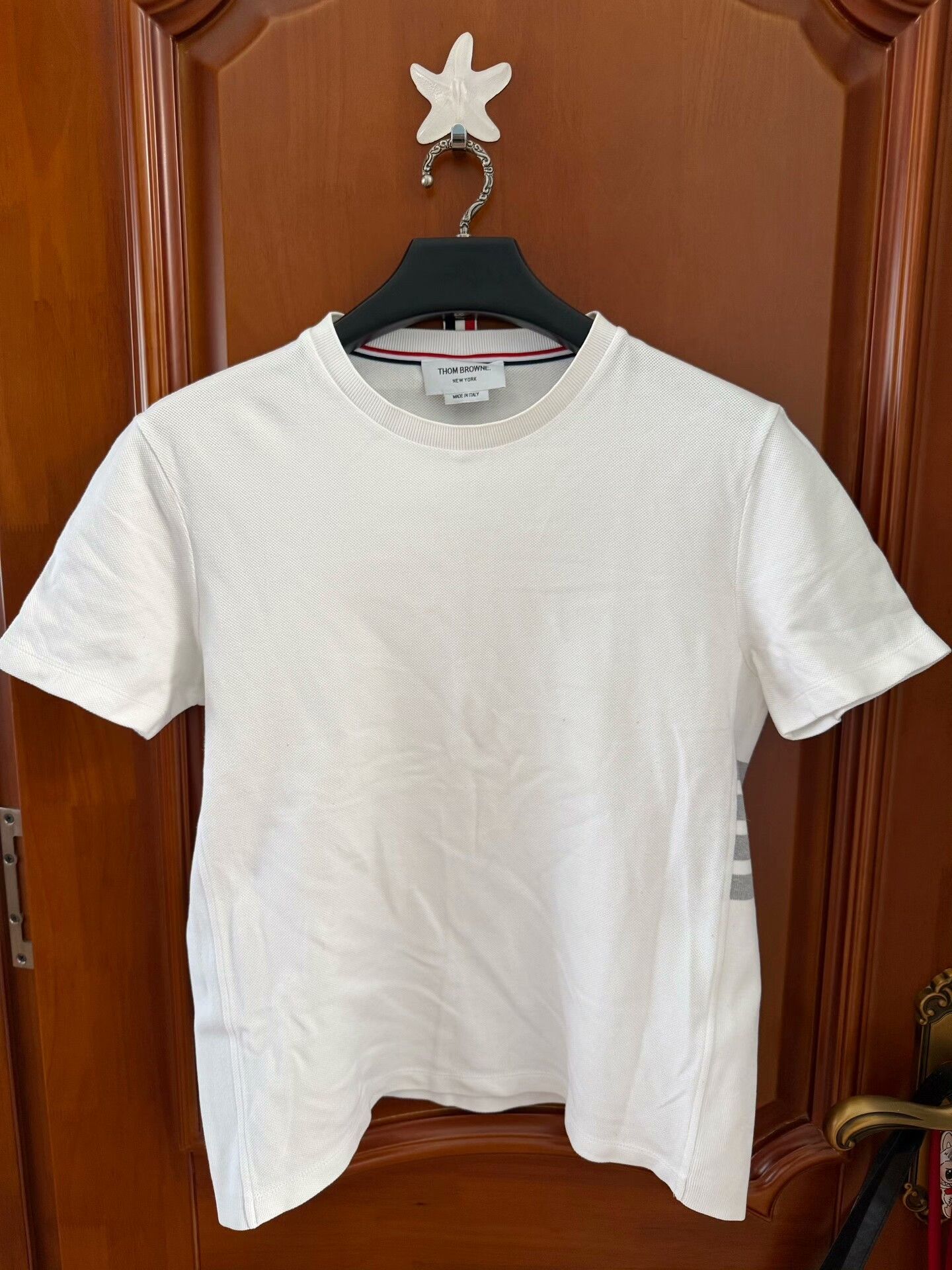 Thom Browne Thom Browne Brown T-Shirt L Men Size US L / EU 52-54 / 3 - 1 Thumbnail