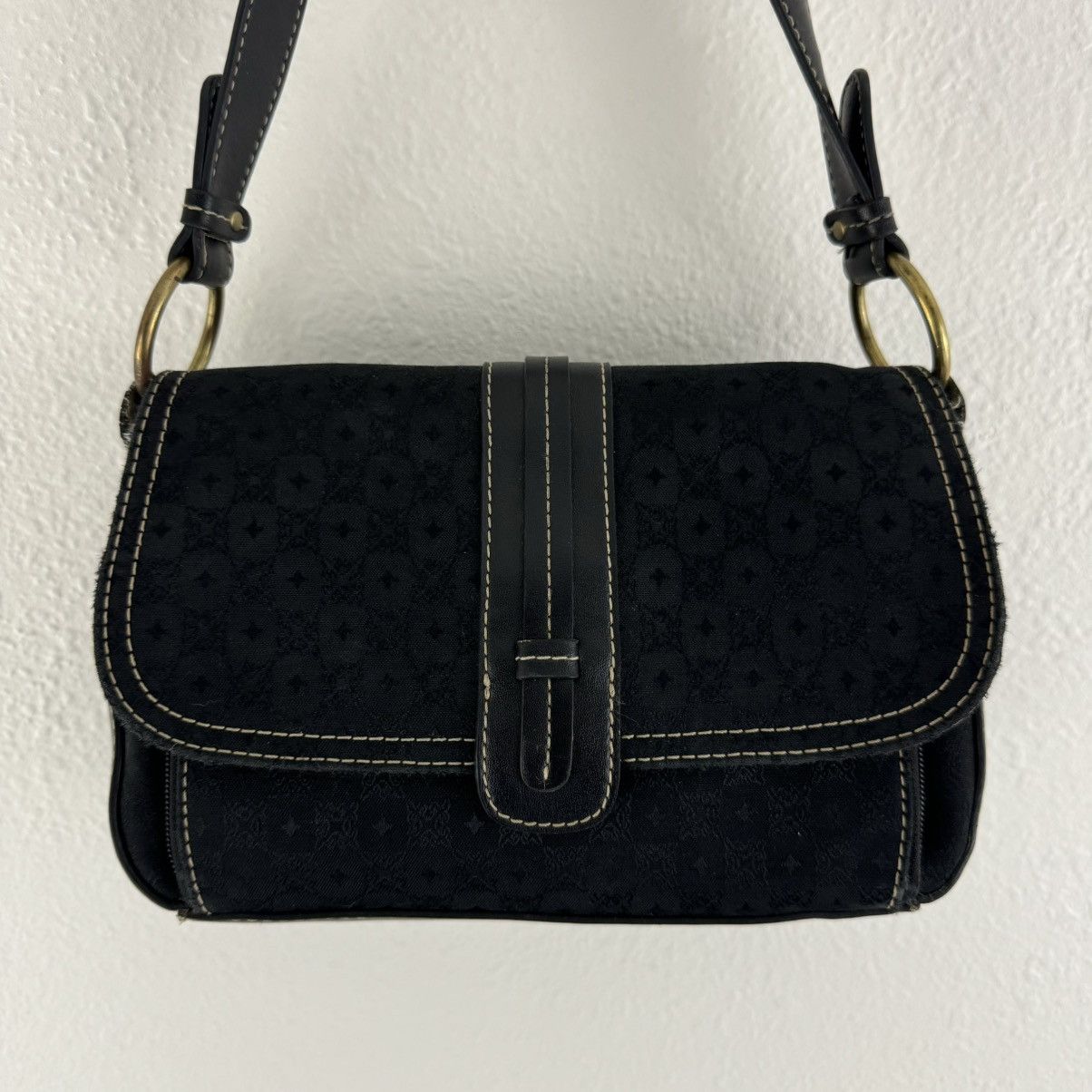 Other LIZ CLAIBORNE 90s Black Faux Leather Fabric Shoulder Bag Size ONE SIZE - 4 Thumbnail