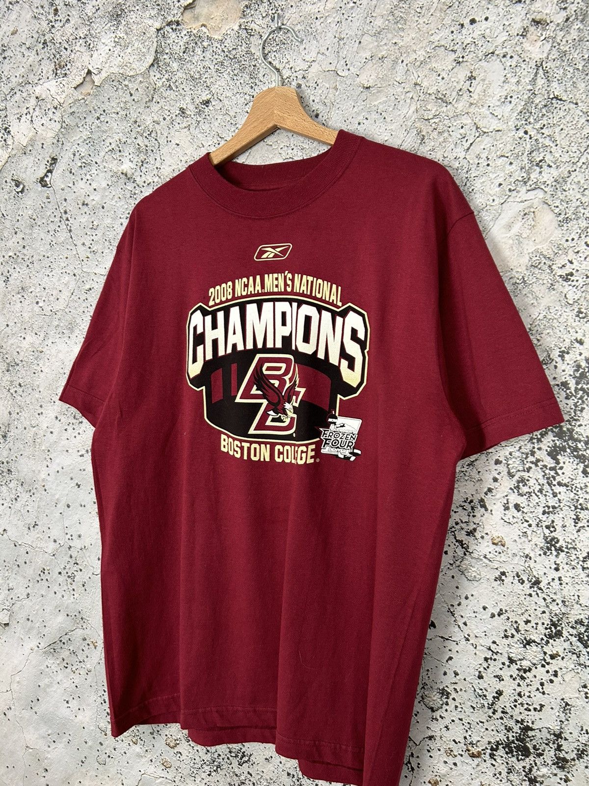Reebok Vintage Reebok Boston College Graphic Tee Sportswear Size US M / EU 48-50 / 2 - 2 Thumbnail