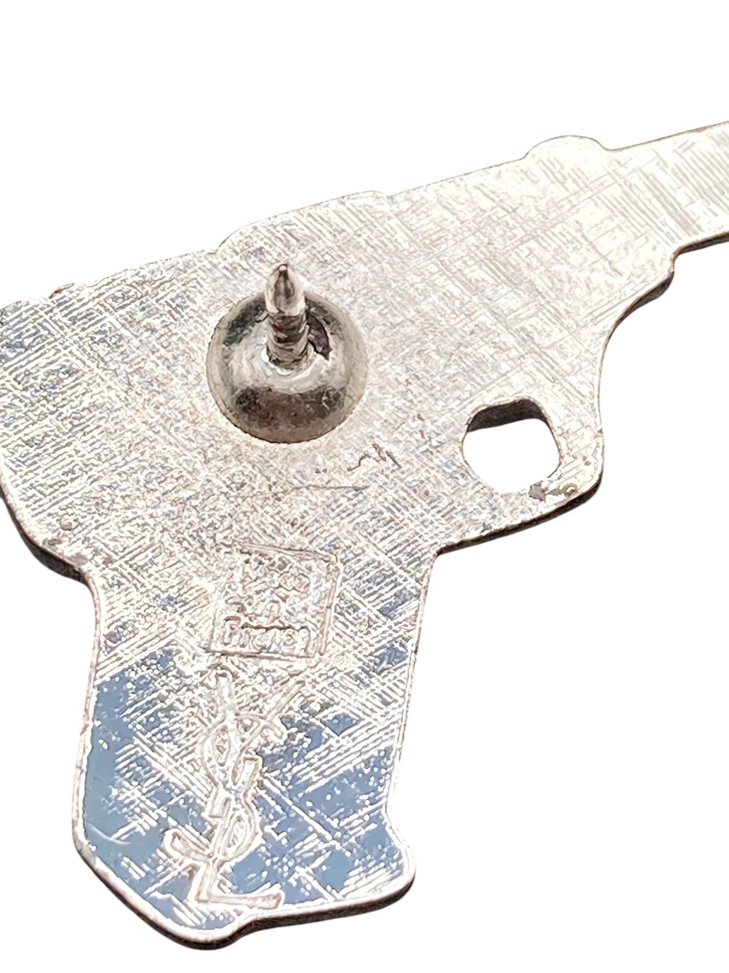 Yves Saint Laurent VINTAGE GUN PIN Size ONE SIZE - 4 Thumbnail