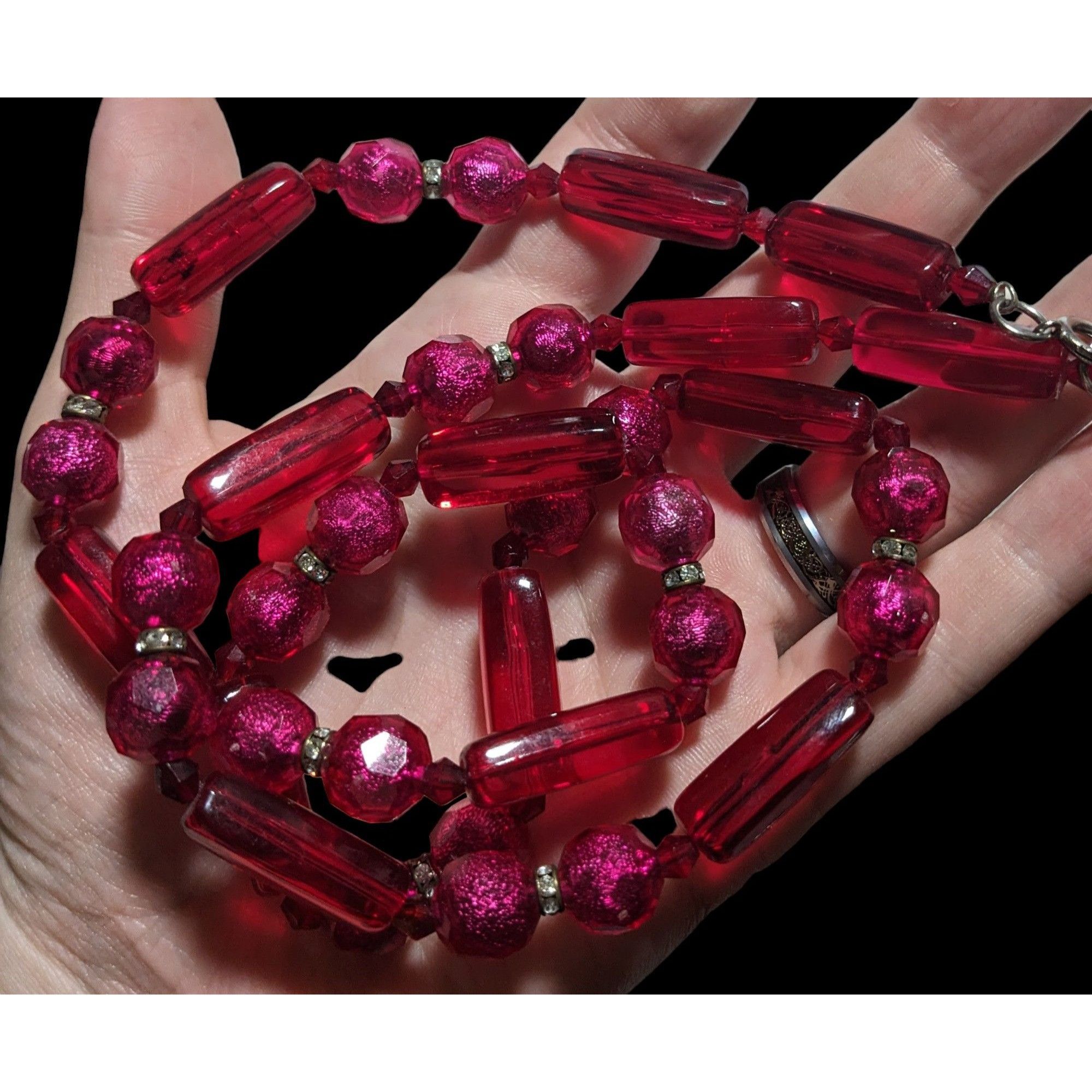Other Vintage Pink And Red Beaded Statement Necklace Size ONE SIZE - 4 Thumbnail