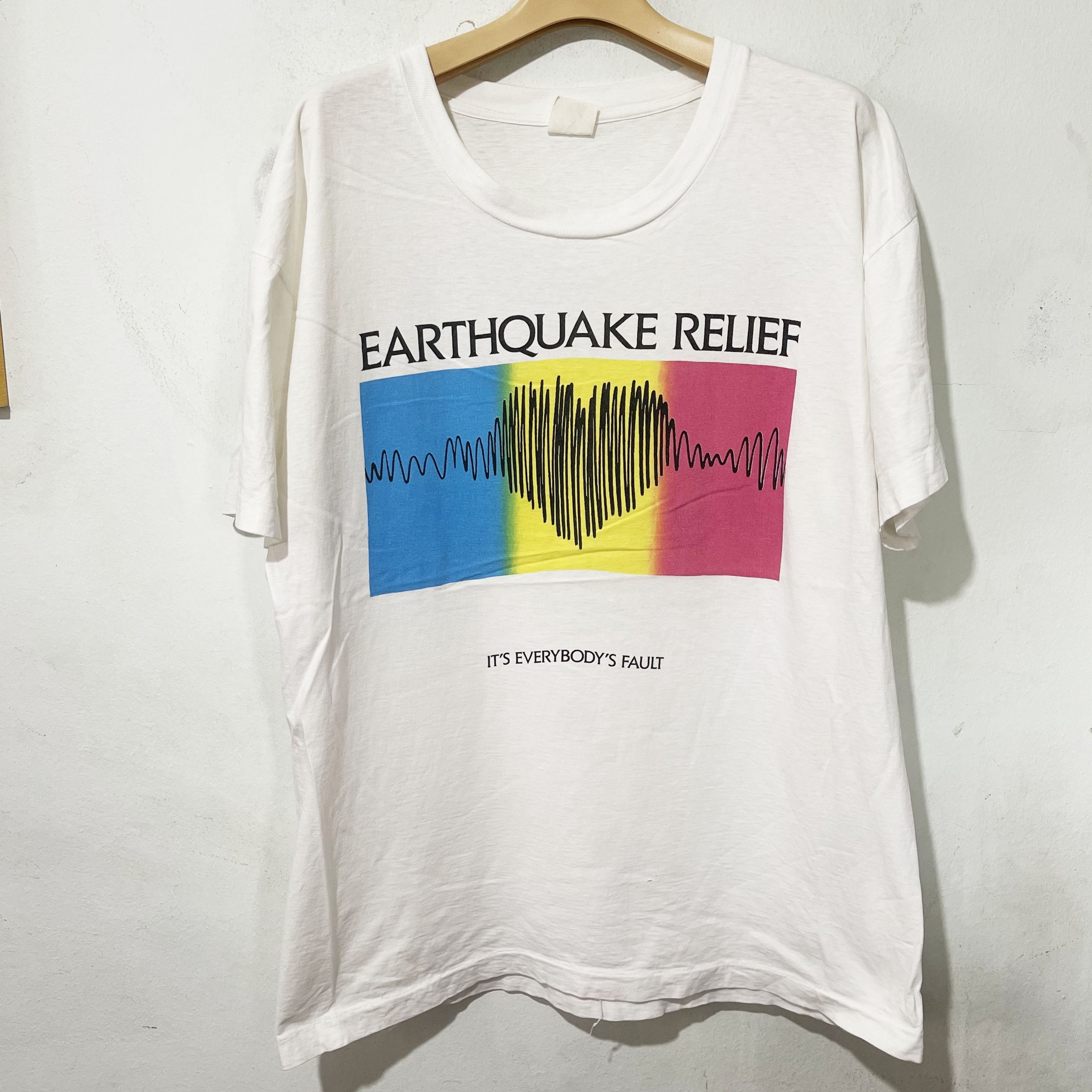 Vintage Vintage 1989 Bill Graham Earthquake Relief Concert Shirt Size US L / EU 52-54 / 3 - 1 Thumbnail