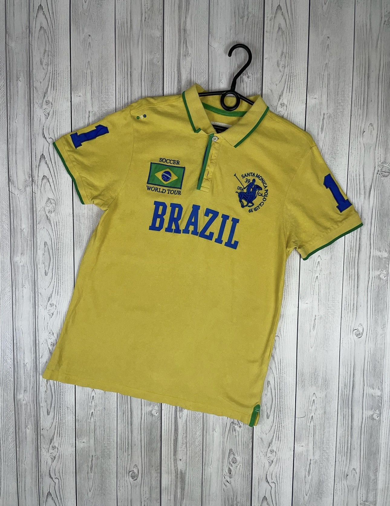 Vintage Vintage Brazil soocer polo world tour big logo rare size M Size US M / EU 48-50 / 2 - 1 Thumbnail