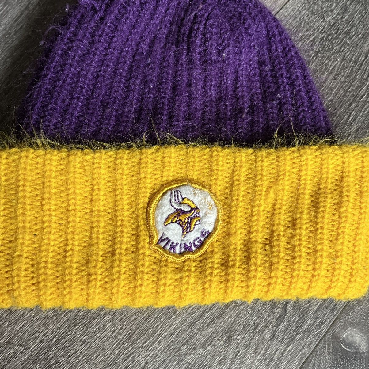 NFL Vintage 1970s NFL Minnesota Vikings Puff 2 Tone Beanie Wool Size ONE SIZE - 3 Thumbnail