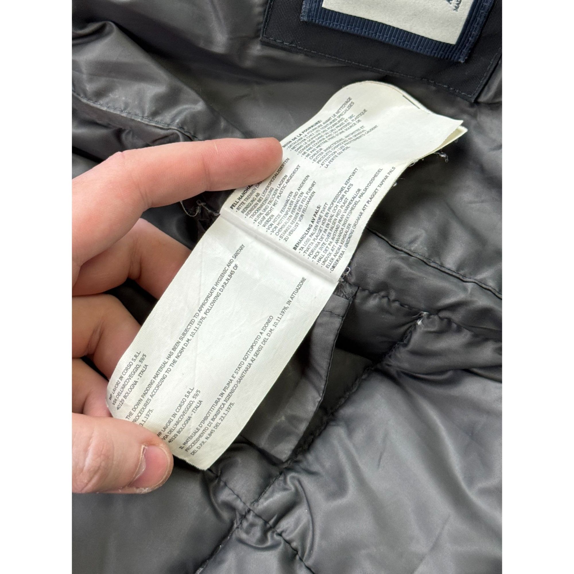 Woolrich Woolen Mills Woolrich Down Filled Blizzard Parka (Y1233) Size XS / US 0-2 / IT 36-38 - 16 Thumbnail