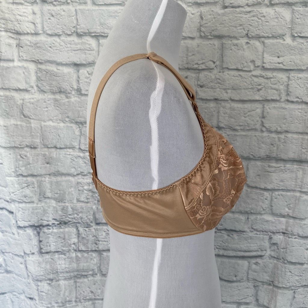 Other Olga women 38D underwire push up lace bra w/3 hook back closure tan Size ONE SIZE - 5 Thumbnail