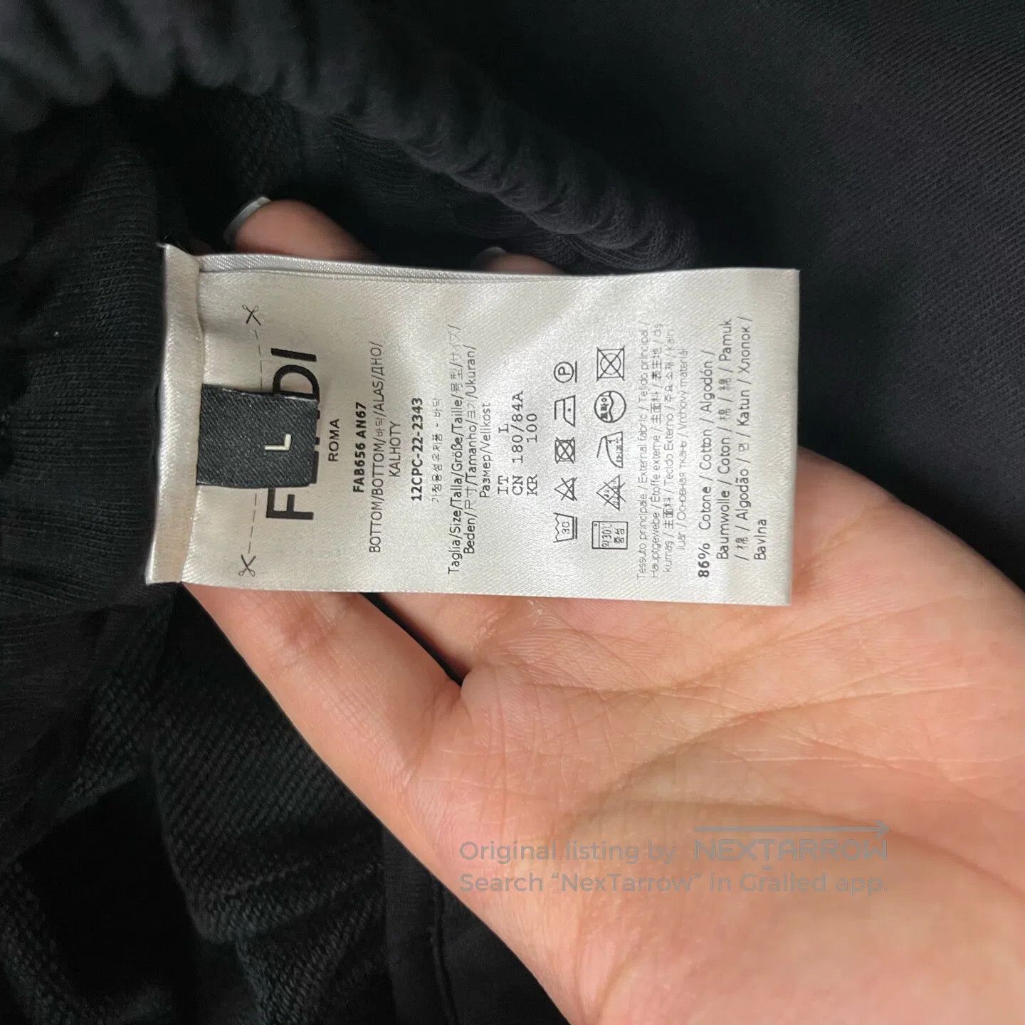 Fendi FENDI size xxs Leisure shorts with a waist elastic drawstri Size US 26 / EU 42 - 5 Thumbnail