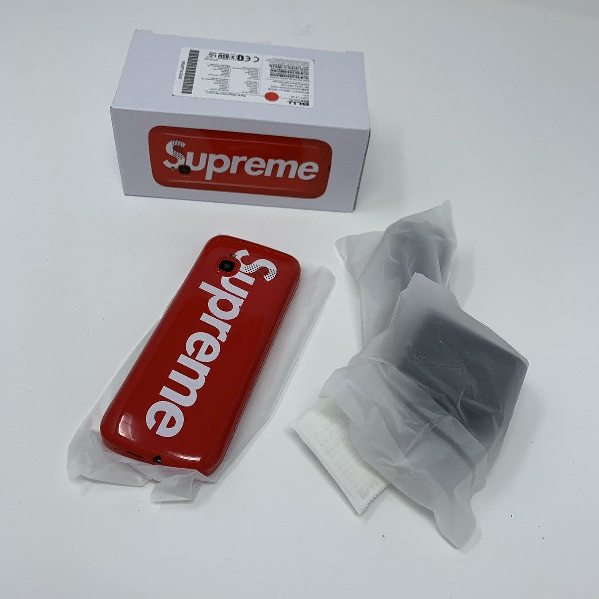 Supreme Supreme BLU Burner Phone Size ONE SIZE - 3 Thumbnail