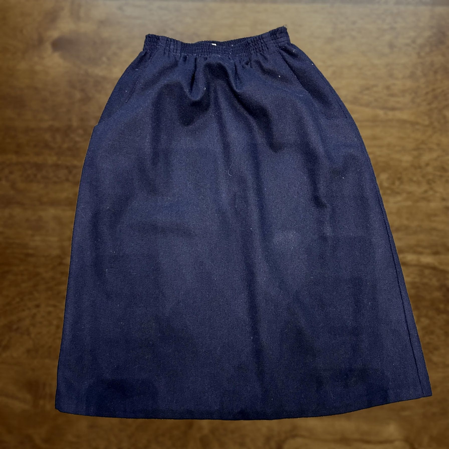 Vintage VINTAGE Skay Skirt Womens Petites 8 Navy Blue Straight Midi Elastic Waist Pull On USA Womens Size 30" / US 8 / IT 44 - 1 Thumbnail