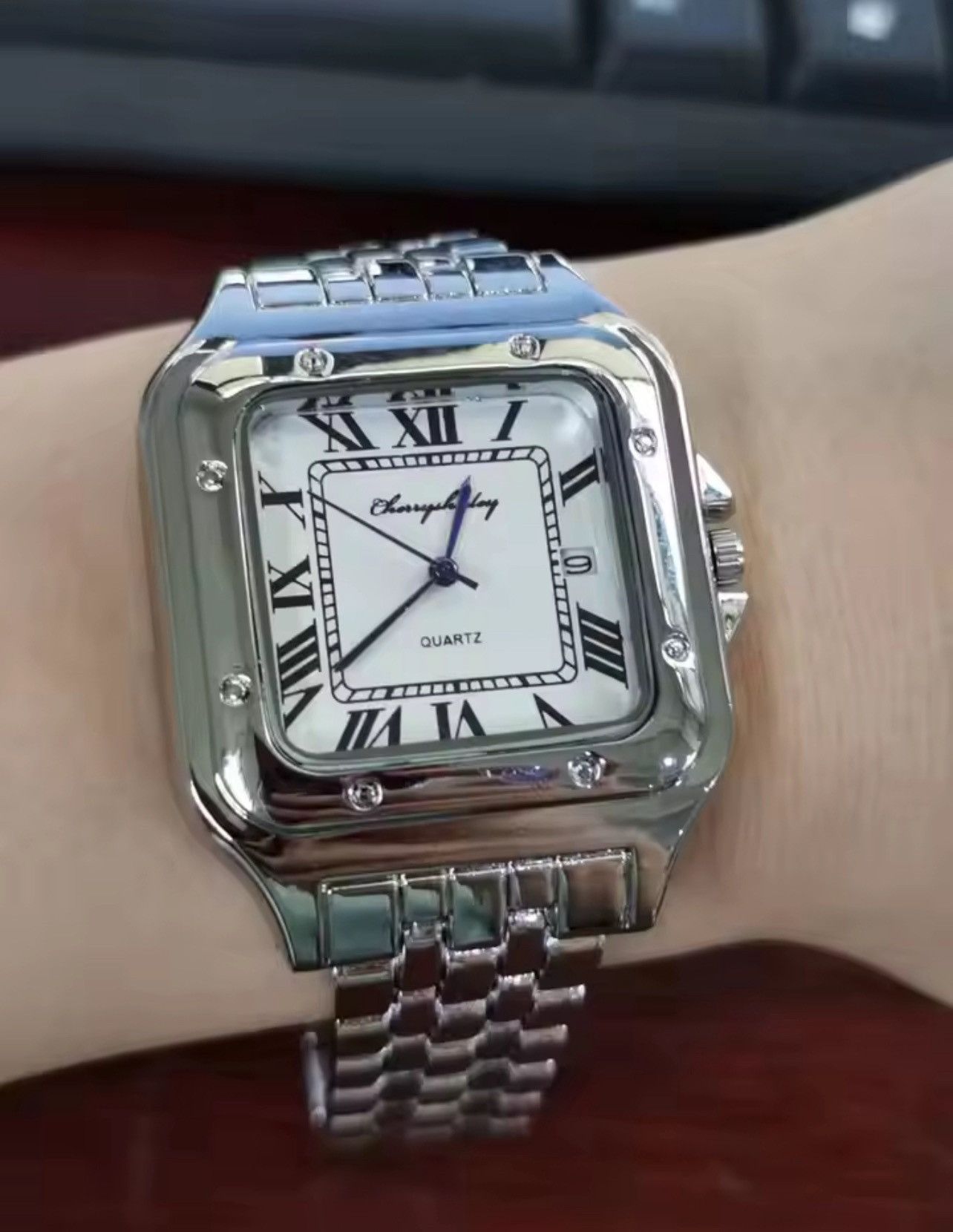 Other Vintage 90s vintage retro luxury style quartz silver watch Size ONE SIZE - 2 Thumbnail