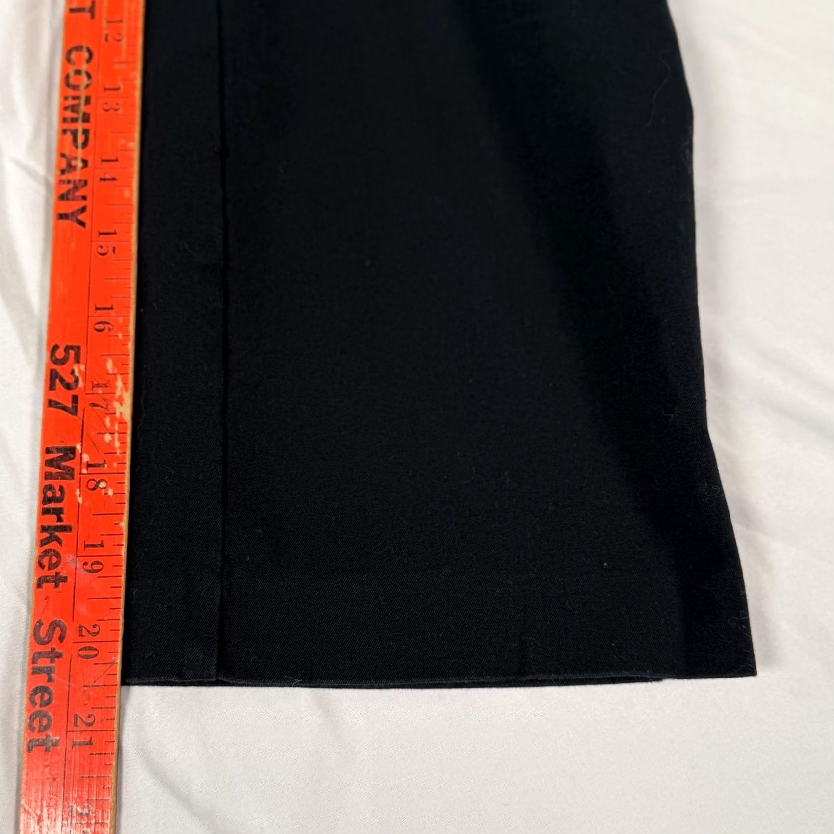 Alfani Alfani Pants Black Cropped Capri Stretch Zip Pocket Career Office Minimalist Women 4 Slim Straight Front Zip Pockets Twill Cotton Spandex Size 27" / US 4 / IT 40 - 7 Thumbnail