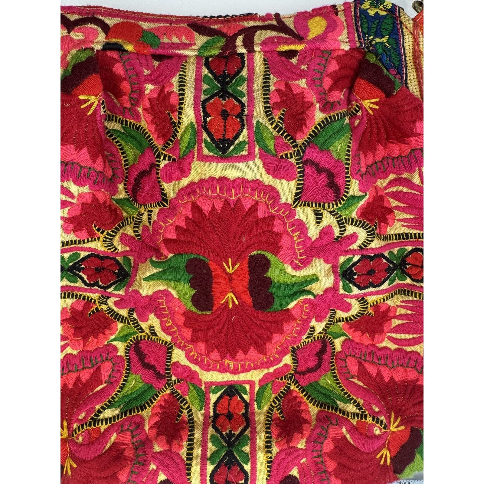 Tory Burch Blumera Clutch Pink Red Embroidered Floral Gold Chain Purse Size ONE SIZE - 10 Thumbnail