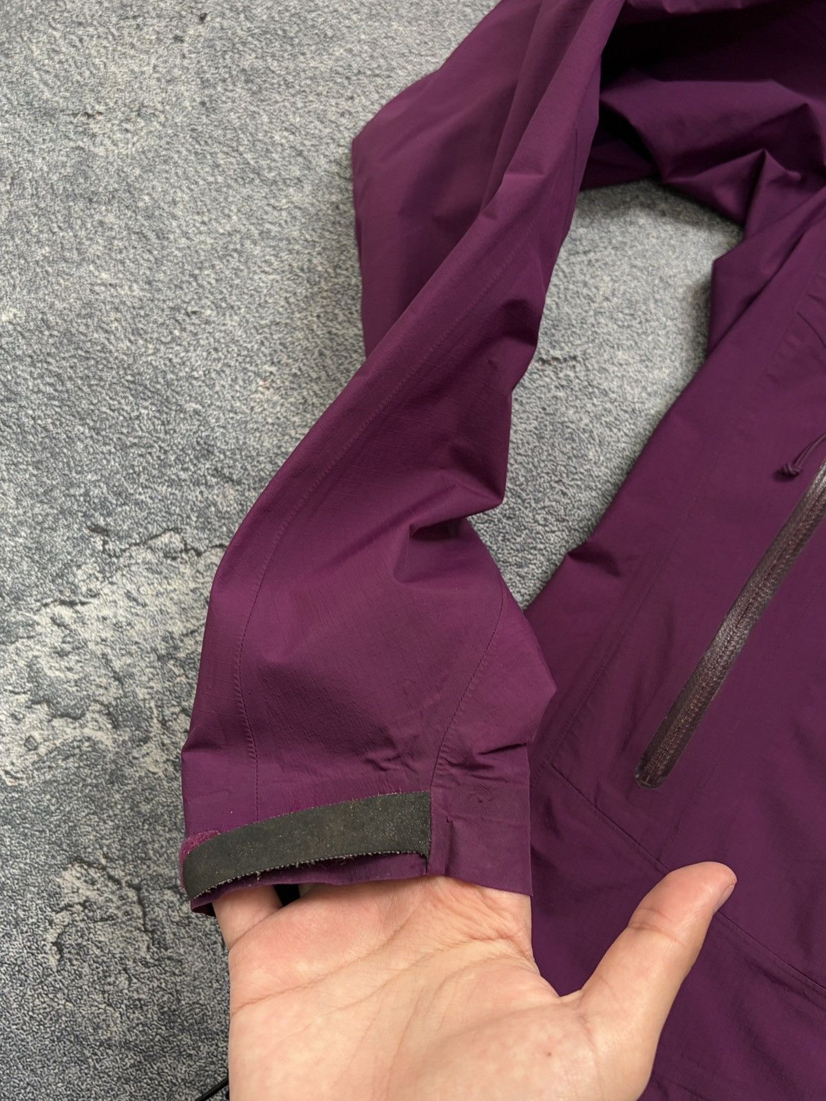 Arc'teryx Rare! Arc'teryx Beta SL Women’s Purple GORE-TEX Jacket S Size S / US 4 / IT 40 - 15 Thumbnail