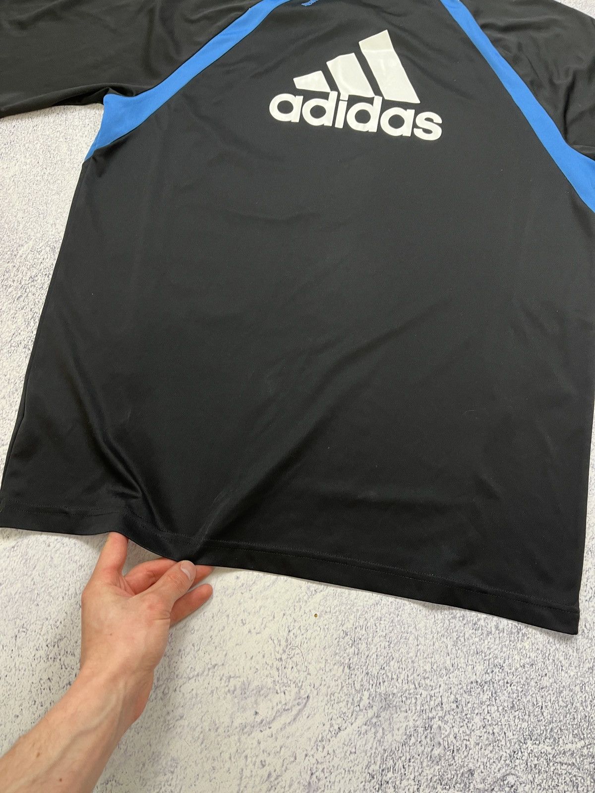 Adidas × Vintage Adidas Newcastle United 2009 Home Soccer Training Jersey Size US L / EU 52-54 / 3 - 11 Thumbnail