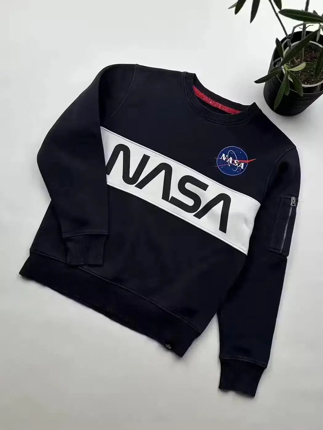 Alpha Industries Nasa Sweatshirt (6)