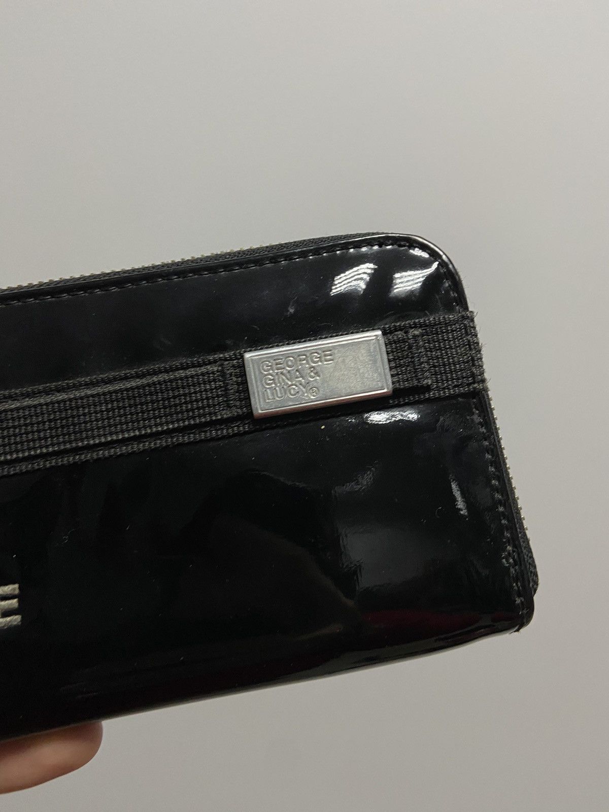 Japanese Brand × Vintage George Gina Lucy wallet Lacquering small logo vintage zip Size ONE SIZE - 2 Thumbnail