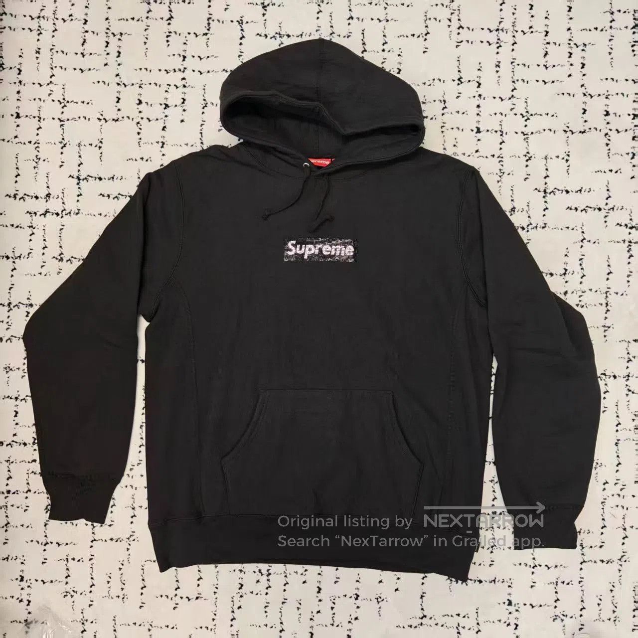 Supreme Supreme Swarovski Crystal Box Logo Hoodie. Size US XL / EU 56 / 4 - 1 Thumbnail