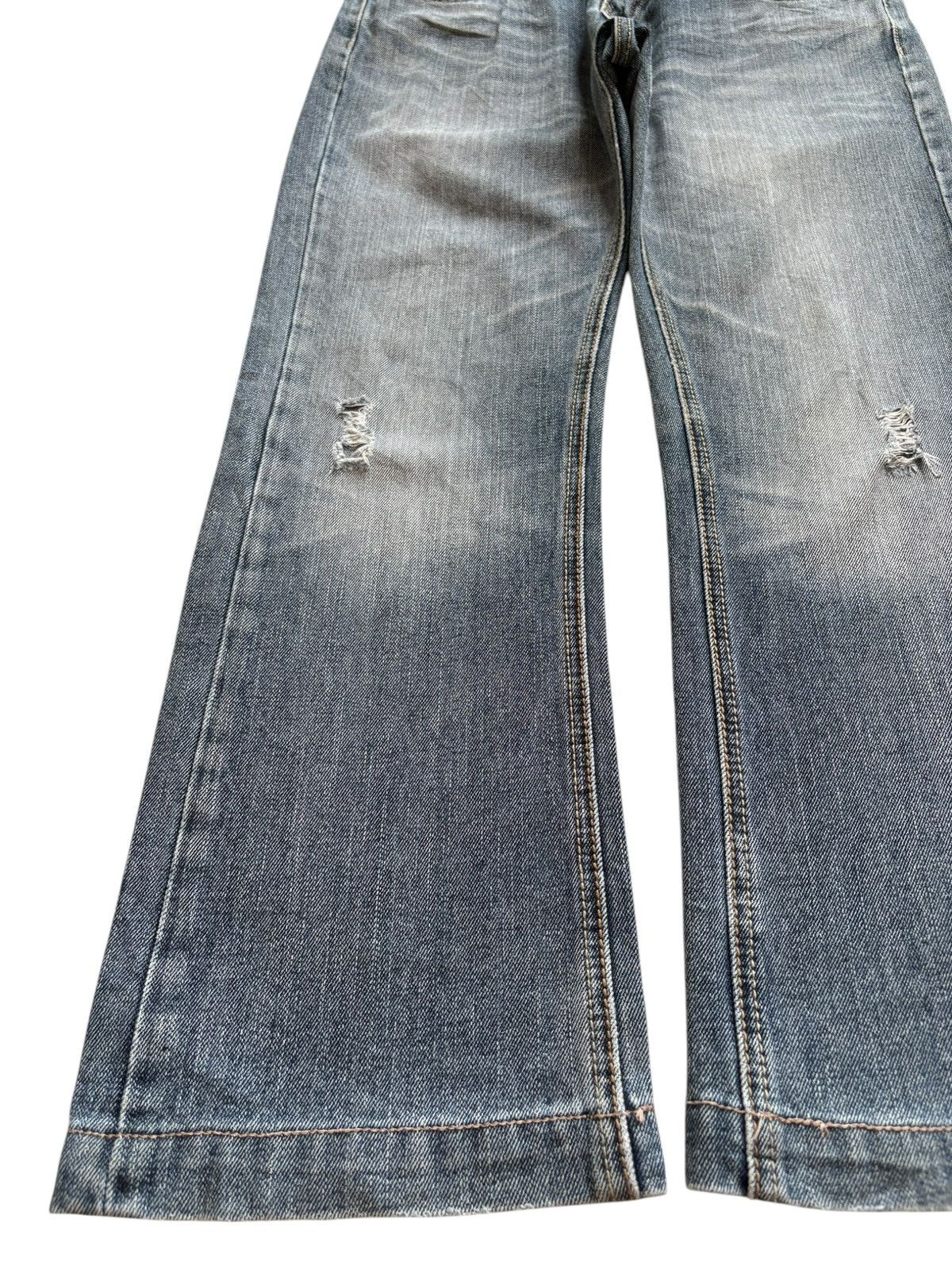 Japanese Brand Vintage Japanese Brand Faded Wash Distressed Bootcut Jeans Size US 32 / EU 48 - 6 Thumbnail