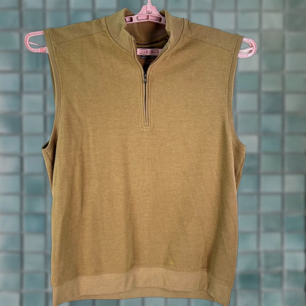 Vintage Greg Norman Mens Sleeveless 1/4 Zip Mock Neck Casual Tan Vest Sweater Size Large Size US L / EU 52-54 / 3 - 1 Thumbnail