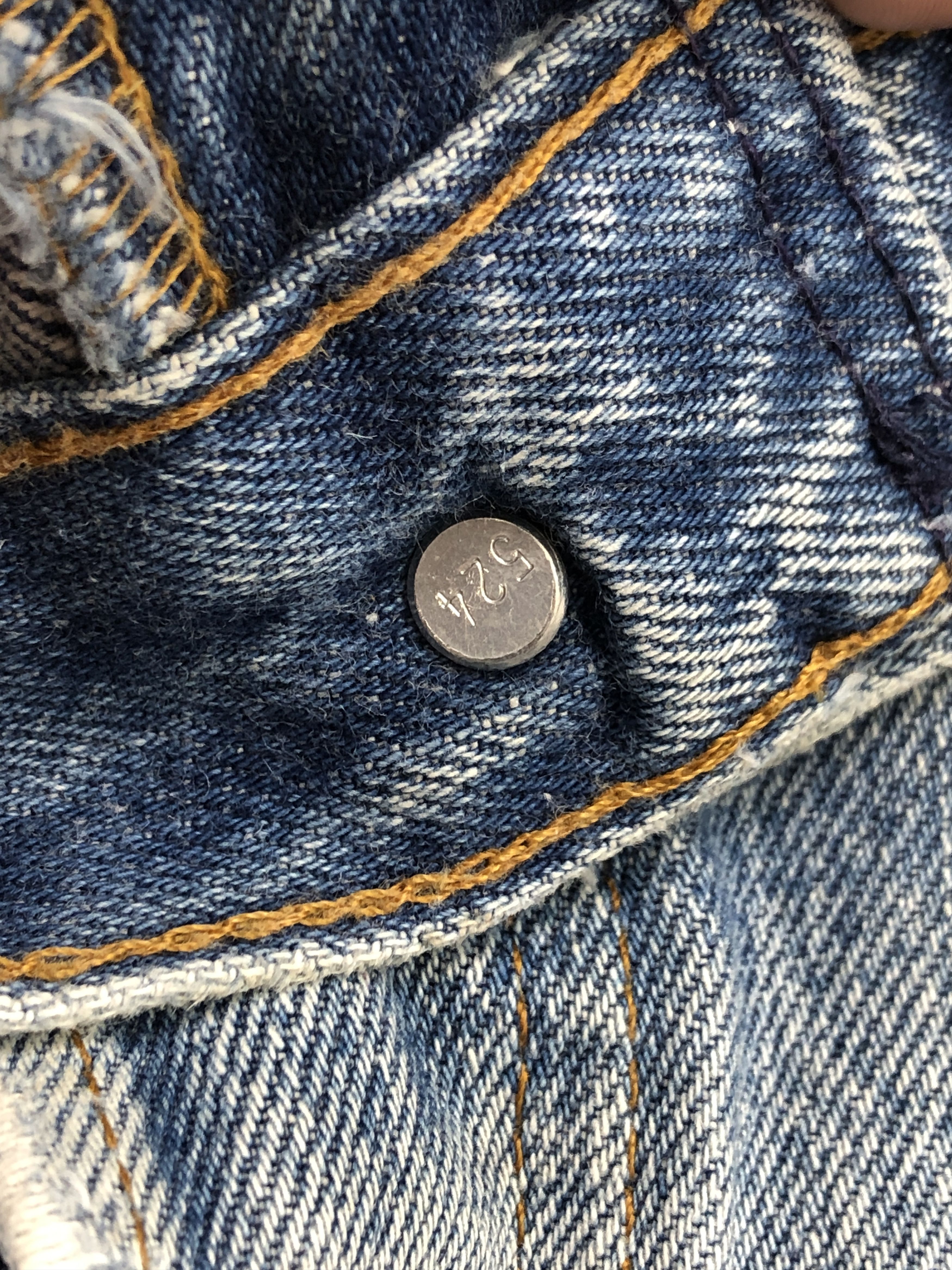 Levi's × Vintage Vintage 90s Levis 501 Distressed Faded Blue Jeans Size US 33 - 13 Thumbnail