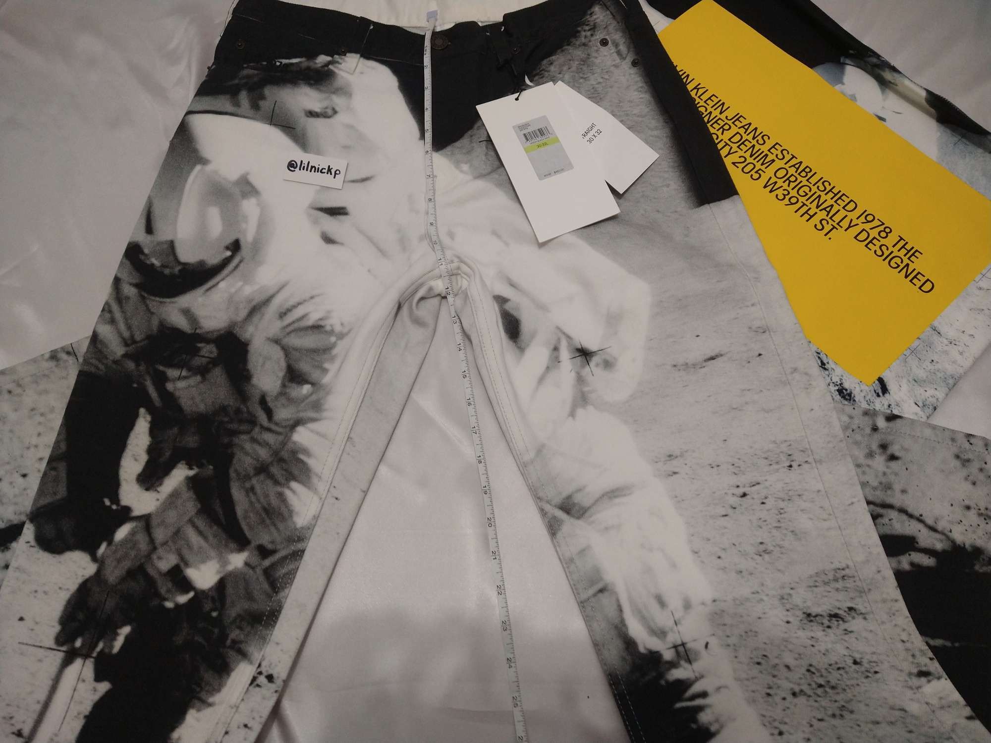 Calvin Klein 205W39NYC EST. 1978 Straight Leg Moon Landings Jeans Size US 30 / EU 46 - 7 Thumbnail