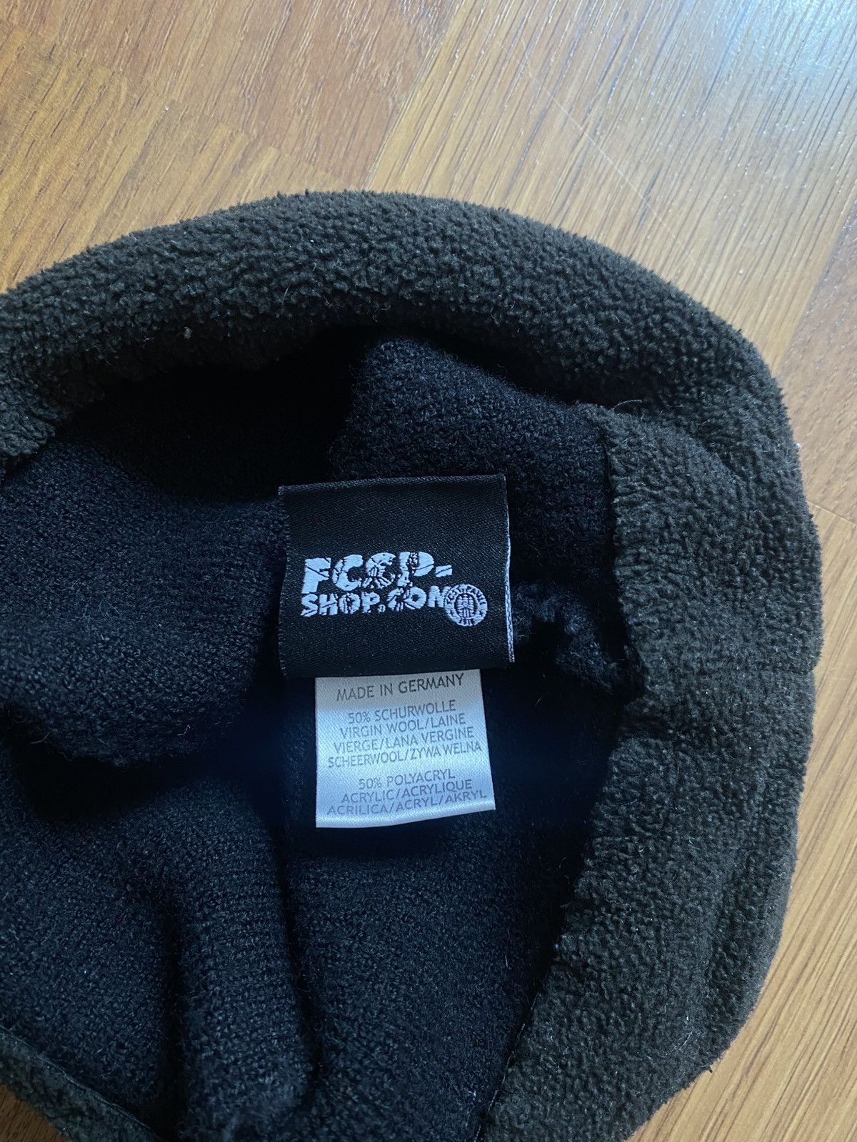Other Sankt Pauli St Pauli FC Ultra' Beanie No Sciarpa Ultras Hat Size ONE SIZE - 5 Thumbnail