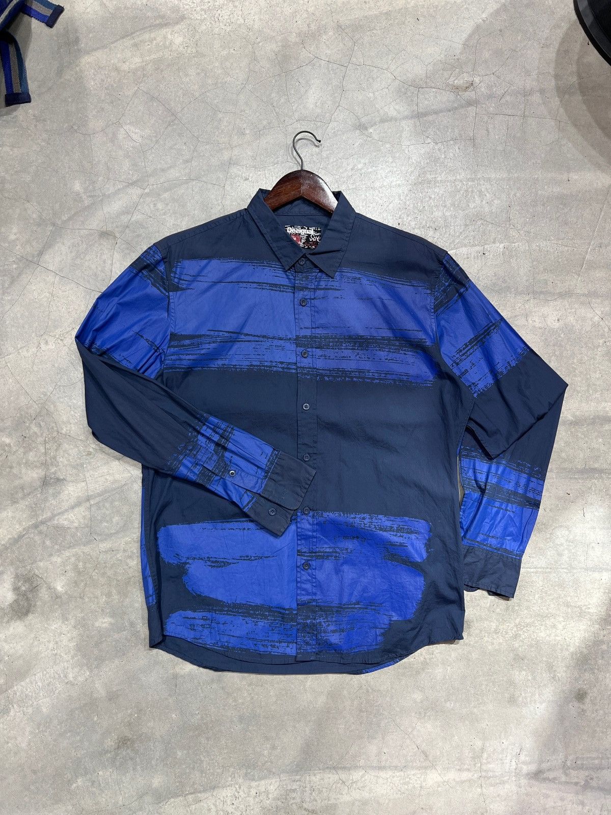 Desigual Desigual Navy & Cobalt Brushstroke L/S Shirt - XL (P24) Size US L / EU 52-54 / 3 - 1 Thumbnail