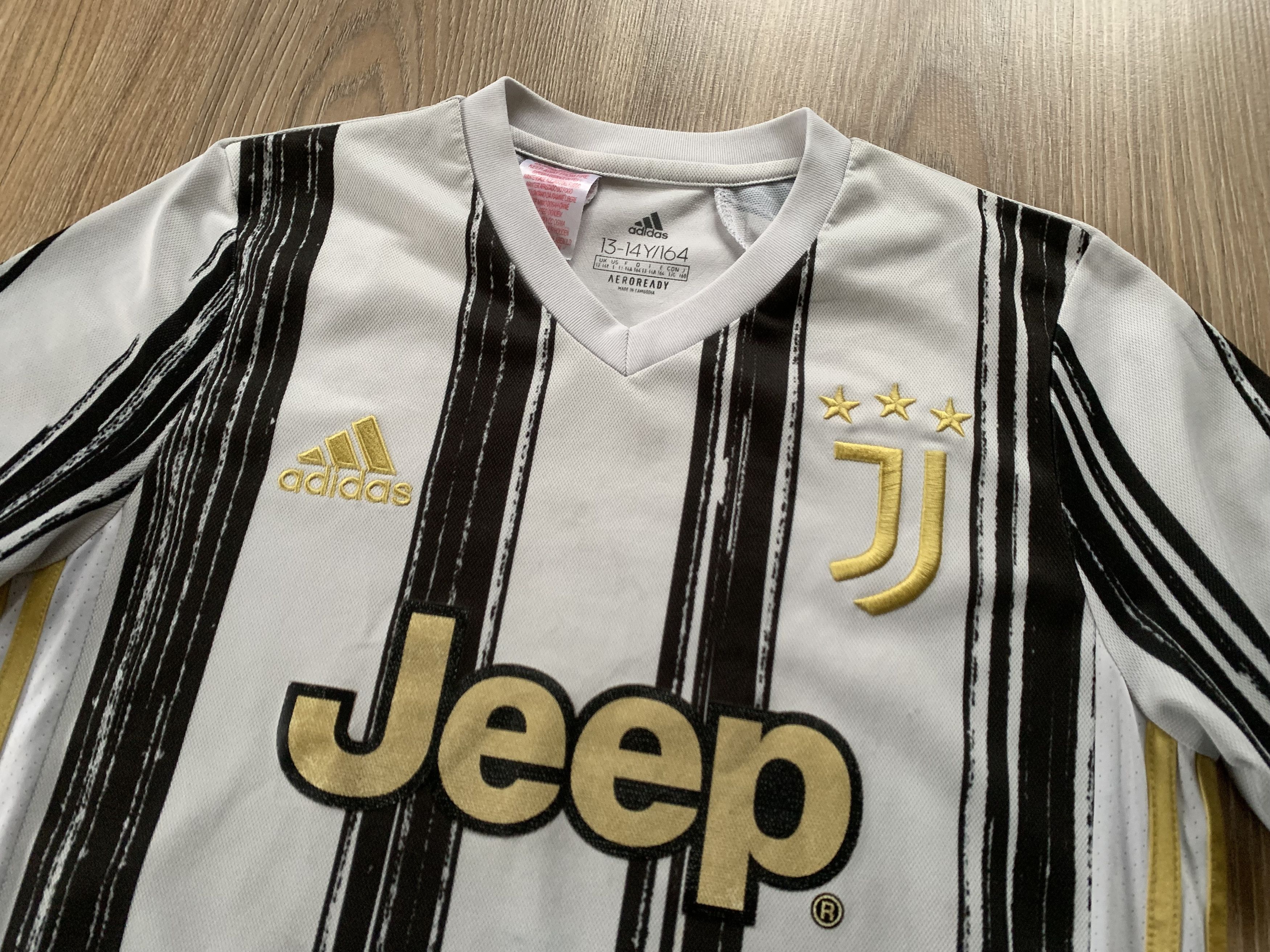 Adidas Youth Adidas Juventus #7 Ronaldo Home Football Shirt Size US XXS / EU 40 - 5 Thumbnail