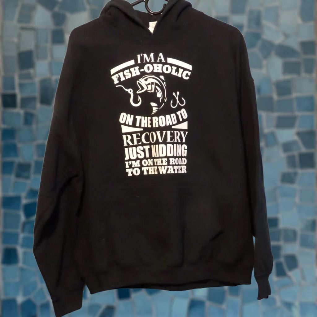 Gildan Gildan Heavy Blend I'm a Fish-Oholic On The Road to Recovery Men's Black XL Hooded Sweatshirt Size XL / US 12-14 / IT 48-50 - 1 Thumbnail