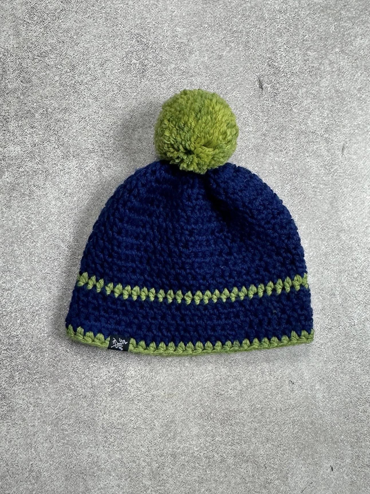Arc'teryx Vintage Arc'teryx Knit Beanie Hat Size ONE SIZE - 1 Thumbnail