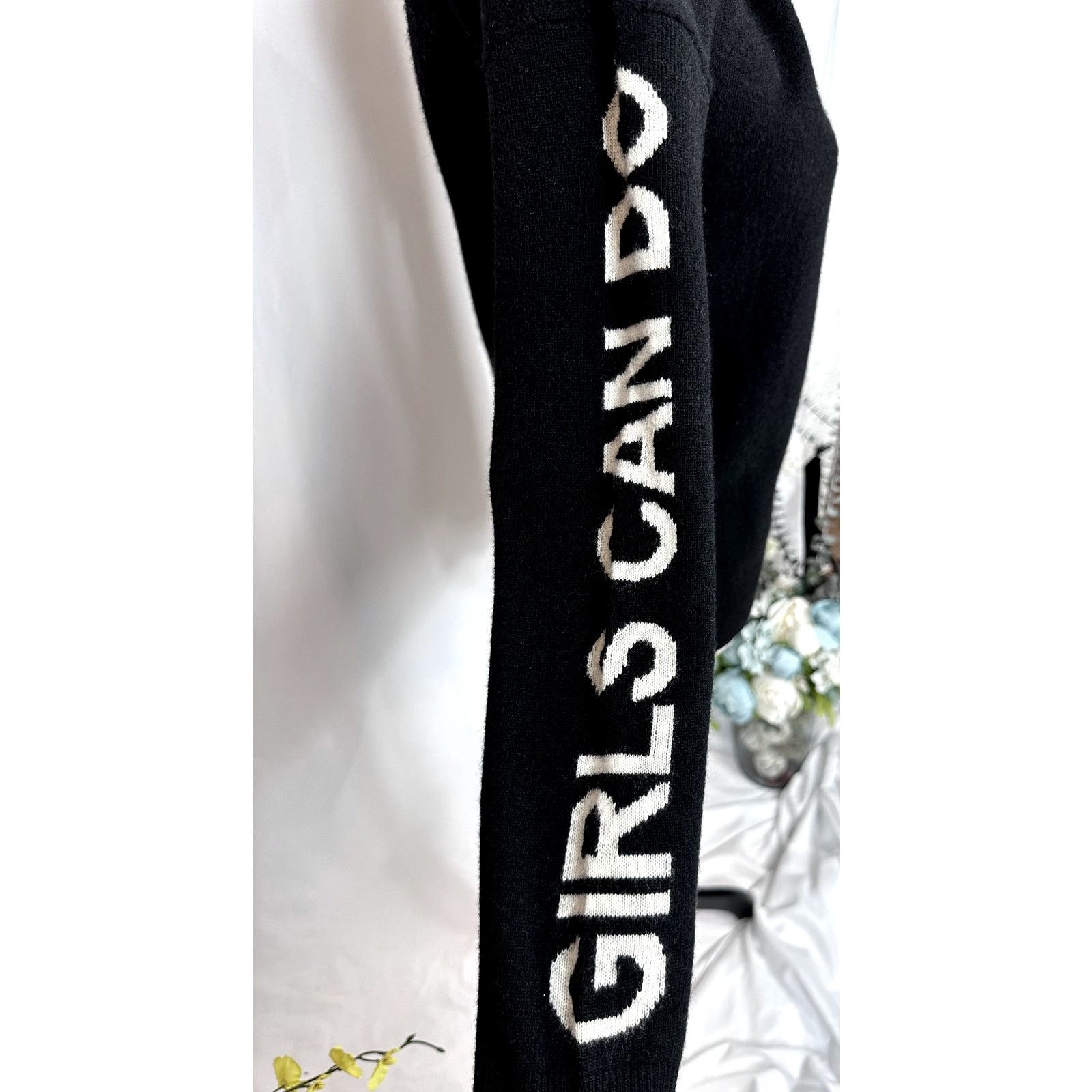 Zadig & Voltaire Zadig & Voltaire Cashmere Gaby Girls Can Do Sweater XS Size XS / US 0-2 / IT 36-38 - 12 Thumbnail
