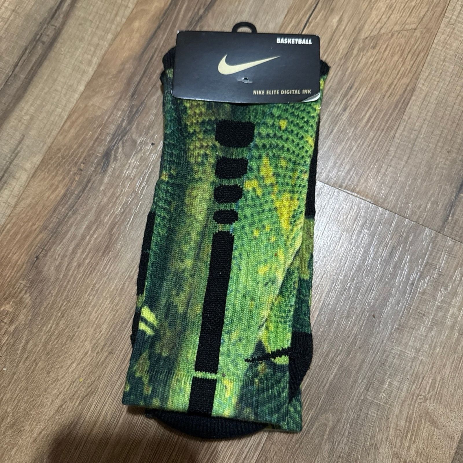 Nike 2014 Nike Elite Digital Ink Kobe Poison Green Snake Socks Size ONE SIZE - 1 Thumbnail