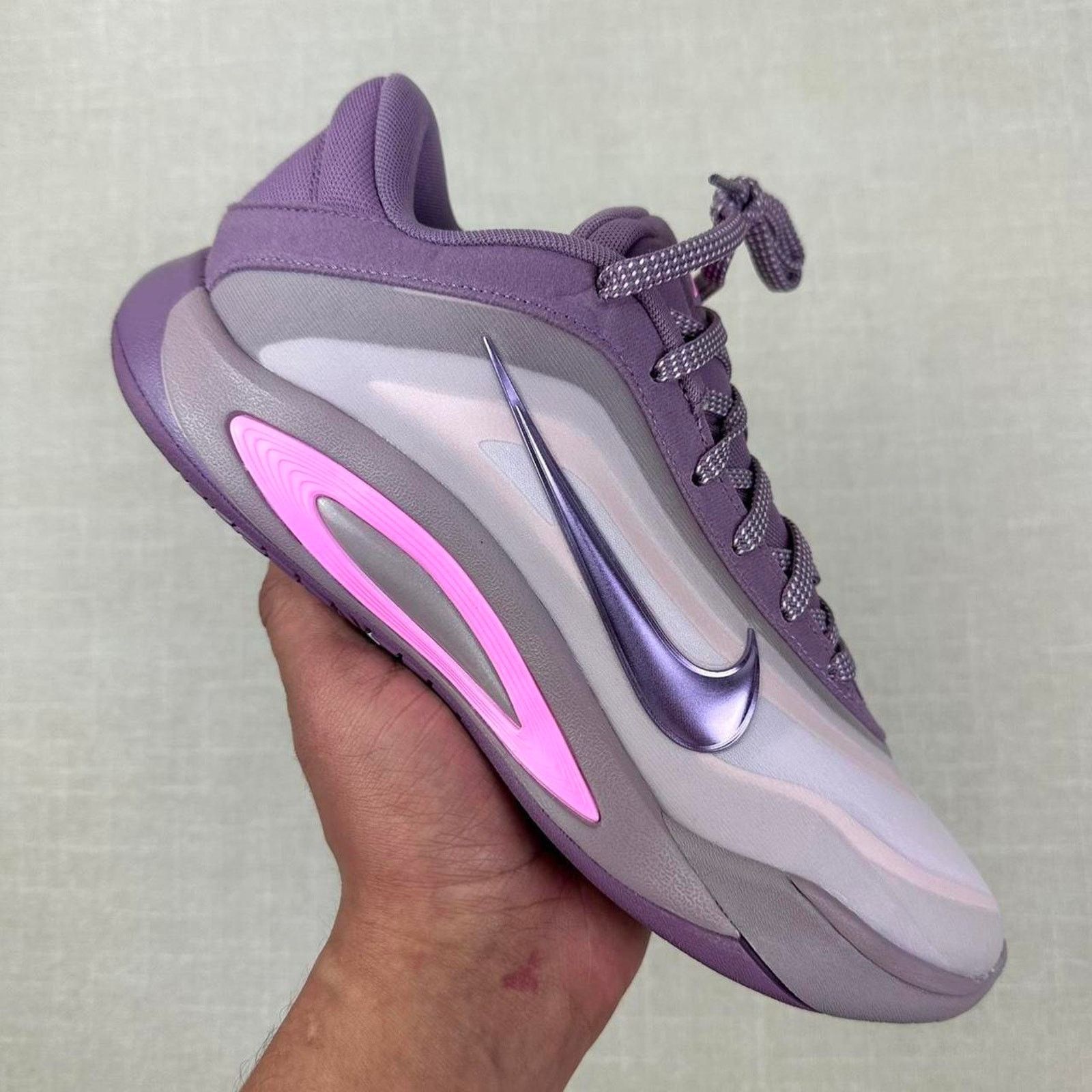 Nike 💜 Nike A'ja Wilson A'One "Dog Mom" 8.5M Size US 8.5 / EU 41-42 - 1 Thumbnail