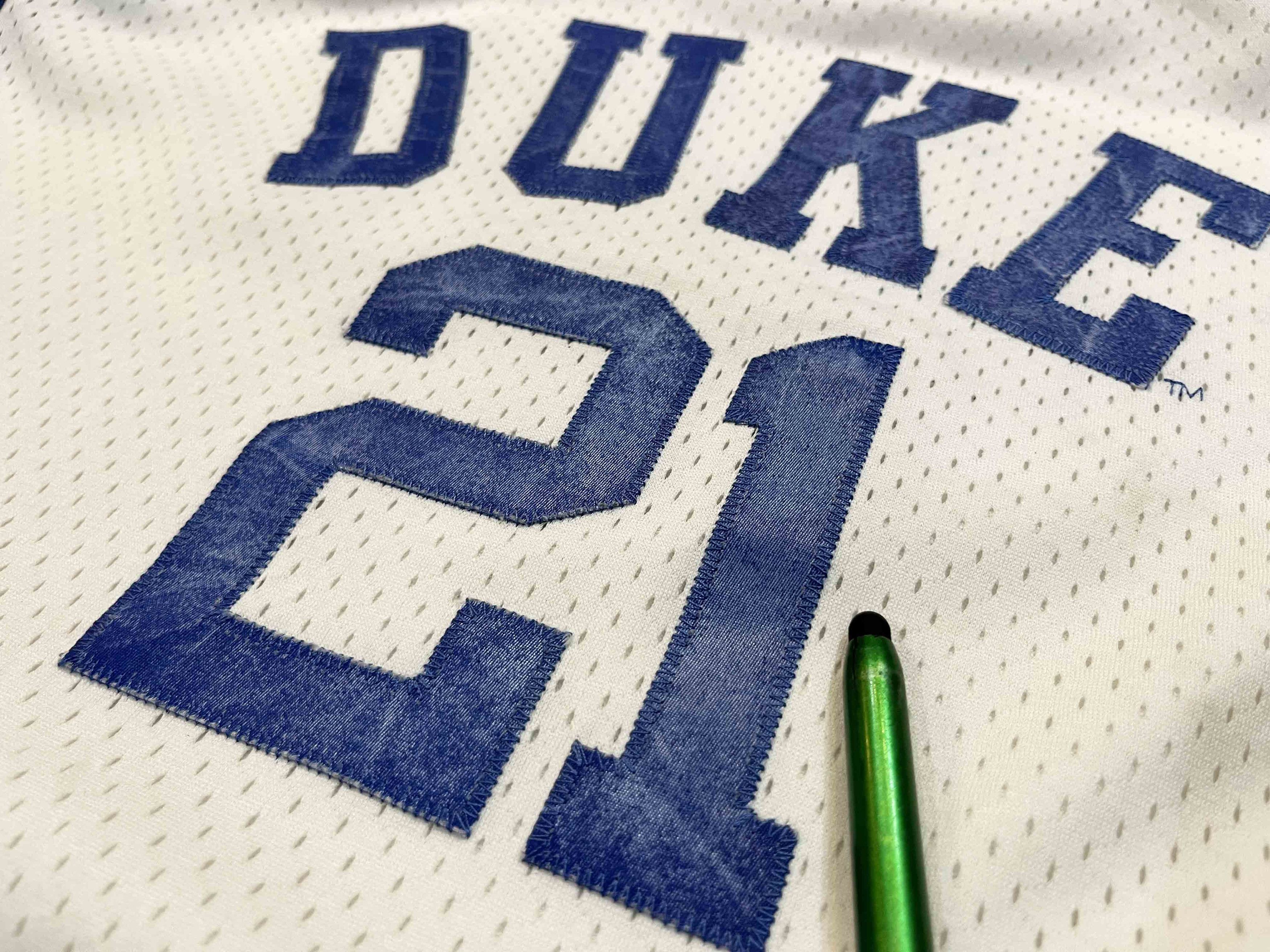 NCAA × Nike Nike Elite NCAA Duke Blue Devils #21 Basketball Jersey Size US XL / EU 56 / 4 - 9 Thumbnail