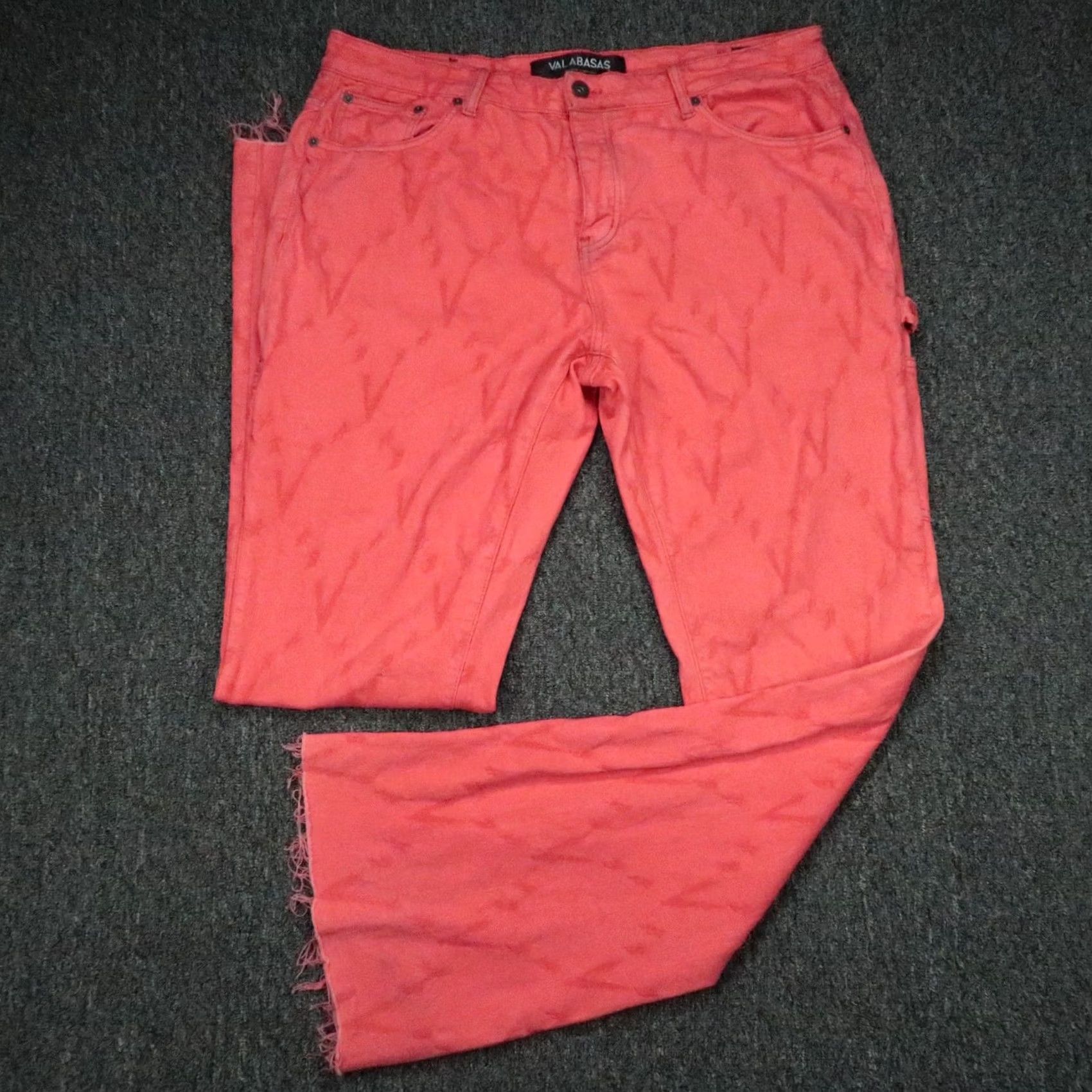 Pinko Valabasas Jeans Mens 38x36 Red Pink Raw Frayed Hem Carpenter Wide Leg Jeans Pants Straight Mens Regular 38 Inseam 36 Color Red Pattern Solid Size US 38 / EU 54 - 2 Thumbnail