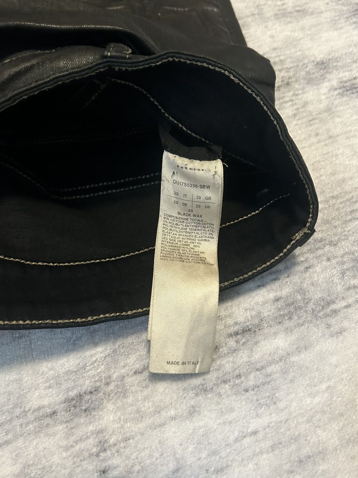 Rick Owens Drkshdw rick owens SS17 'Walrus' waxed memphis cut denim Size US 29 - 4 Thumbnail