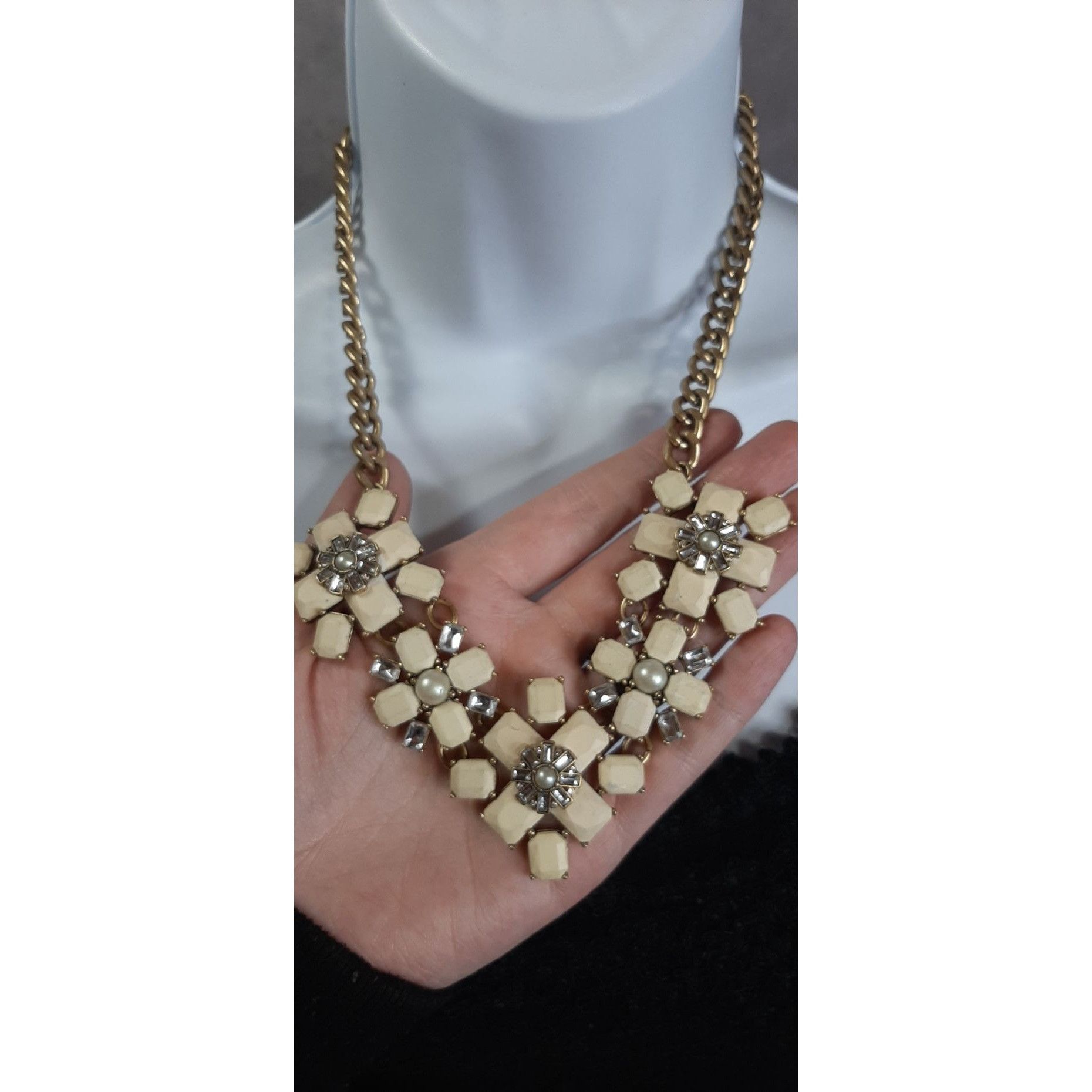 J.Crew J. Crew Y2K Floral Statement Necklace Size ONE SIZE - 3 Thumbnail