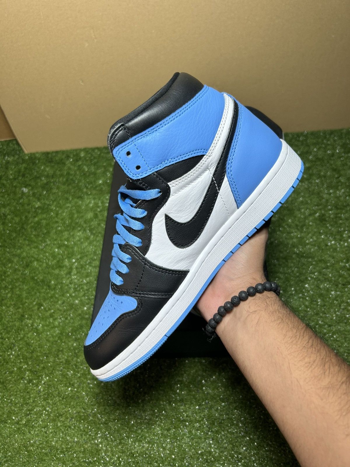 Jordan Brand Jordan 1 unc toe Size US 9 / EU 42 - 7 Thumbnail
