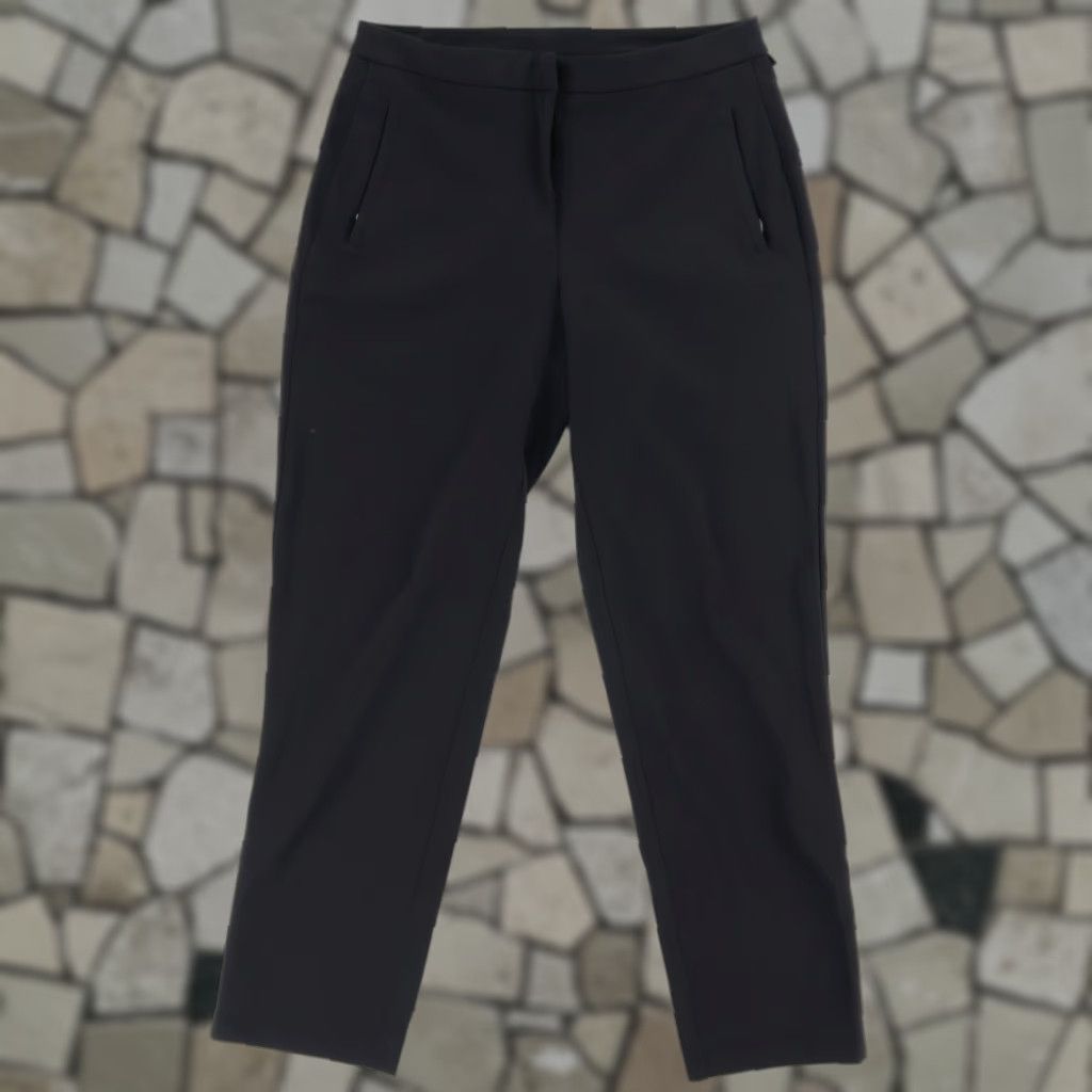 Lululemon Lululemon Black Women's 9 On the Move Nylon Woven Chino Pants - Stretch Activewear Regular Fit Casual Trousers Pants Womens 9 Black (Claire) Size 30" / US 8 / IT 44 - 1 Thumbnail
