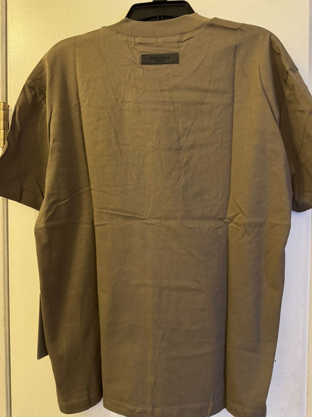 Fear of God Fear Of God Essentials Tee “Wood” FW22 Size Small Size US S / EU 44-46 / 1 - 6 Thumbnail